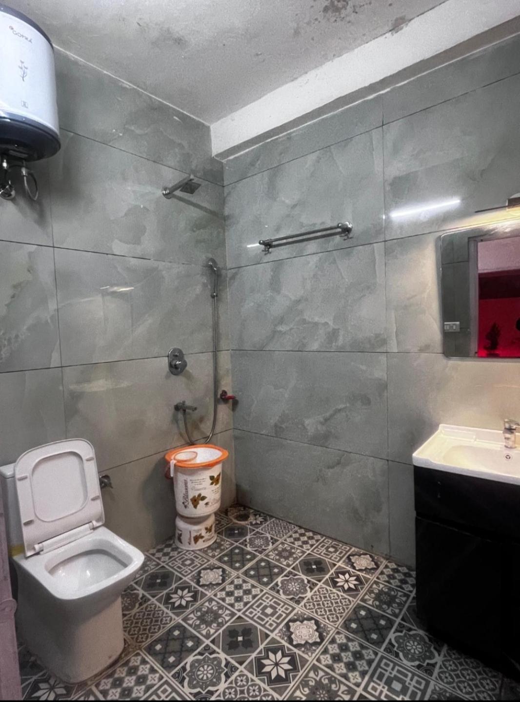 Deluxe Double Room with Shower photo 2
