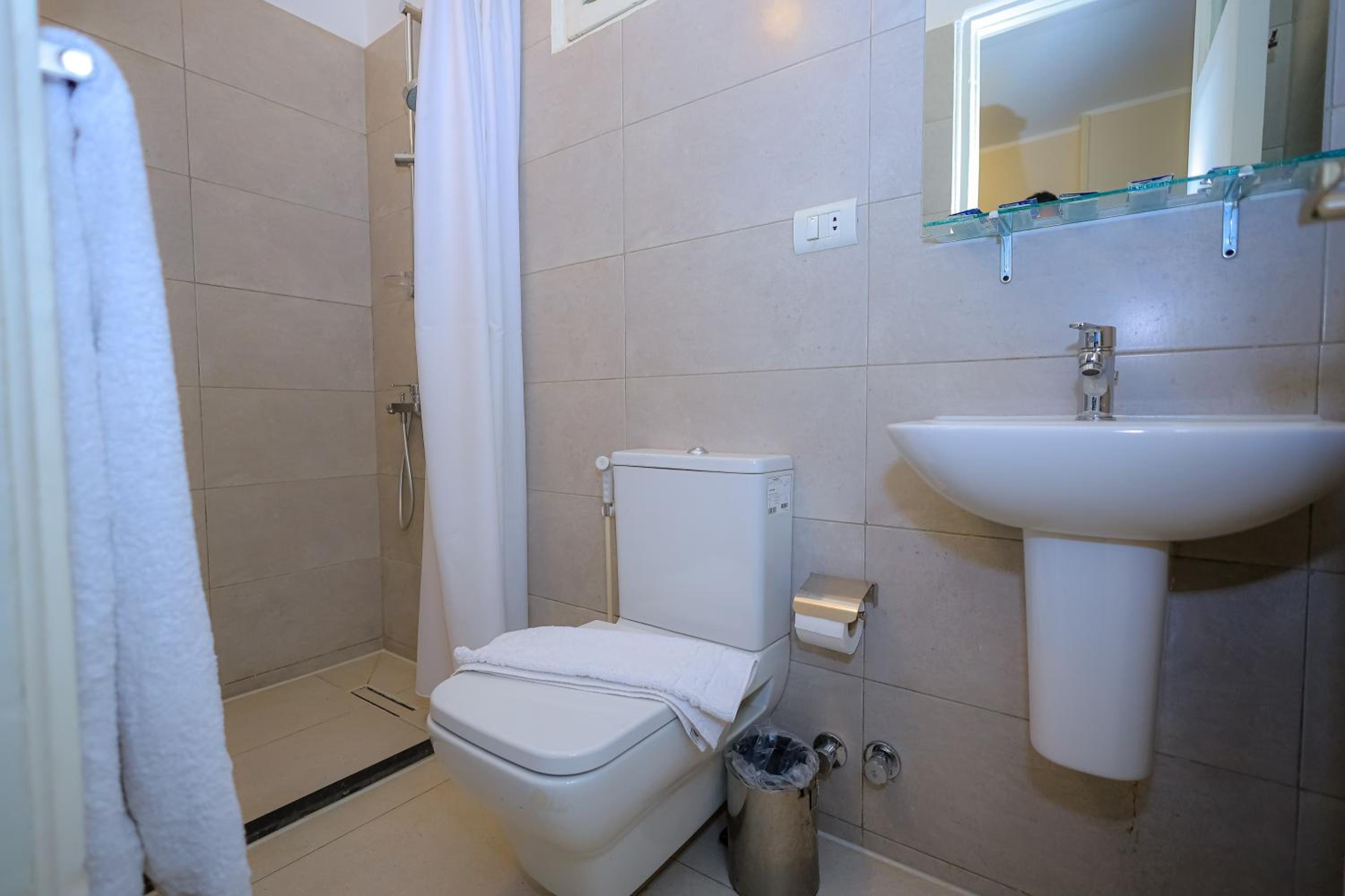 Deluxe Triple Room photo 2