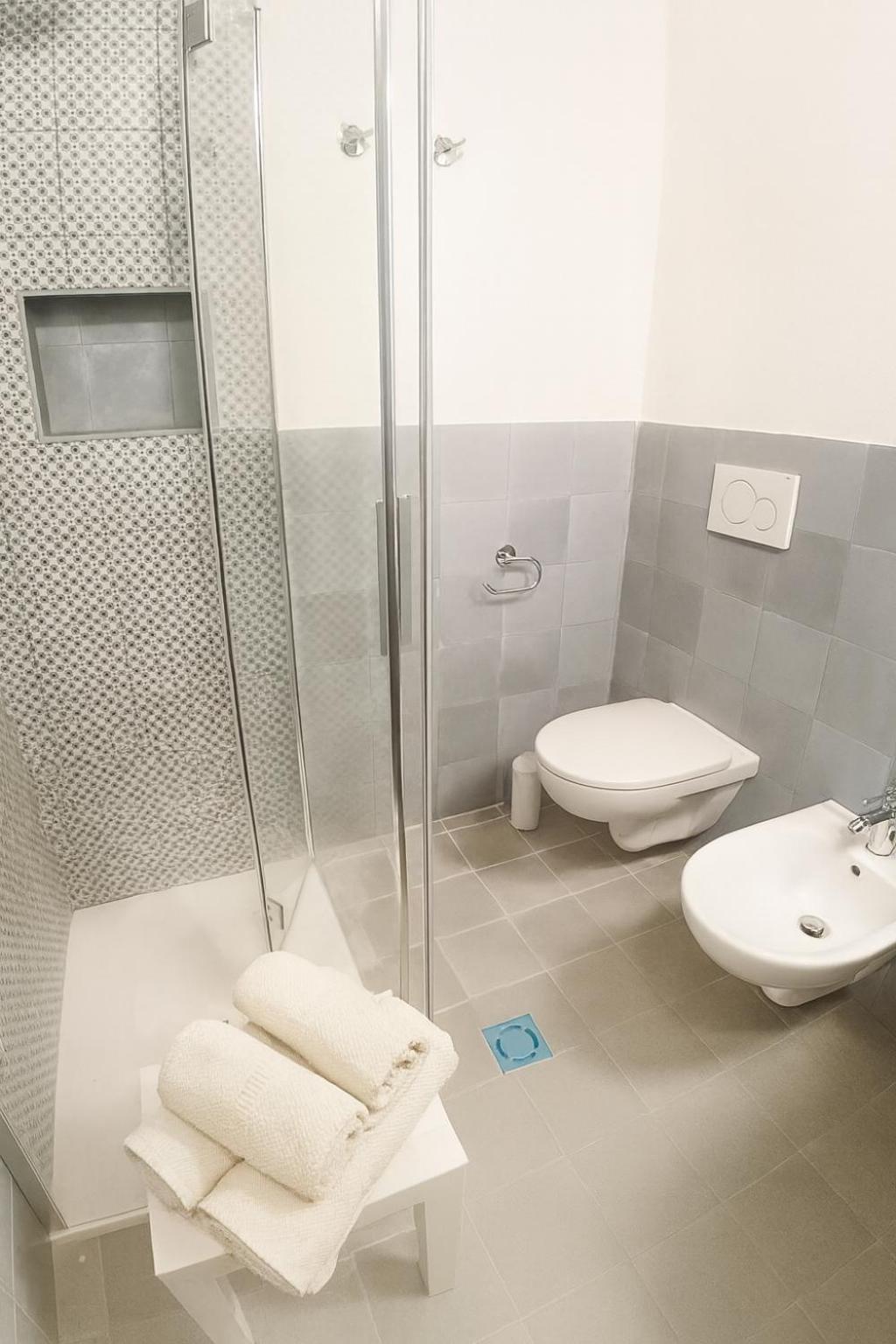 Double or Twin Room with Private Bathroom