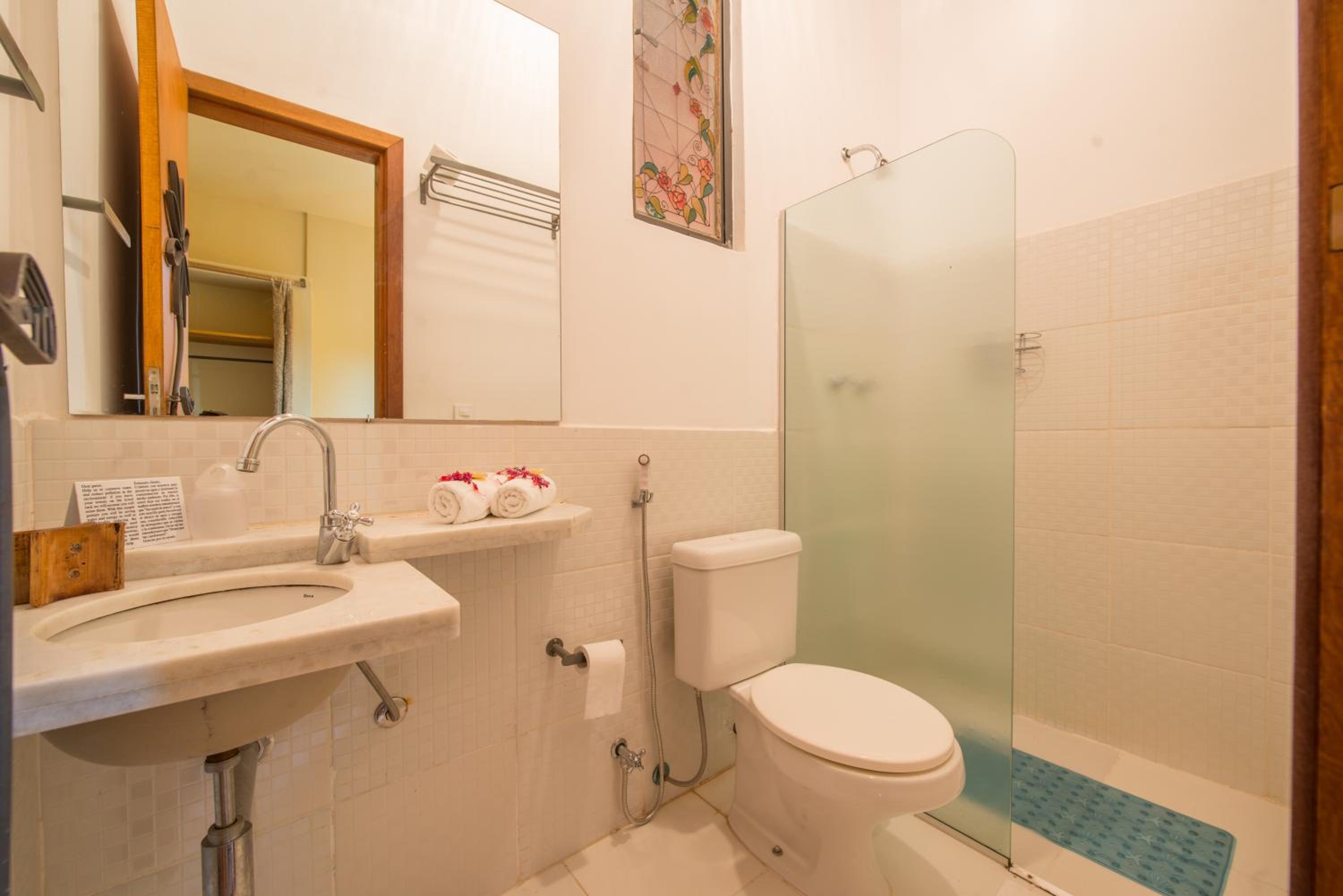 Double or Twin Room photo 3