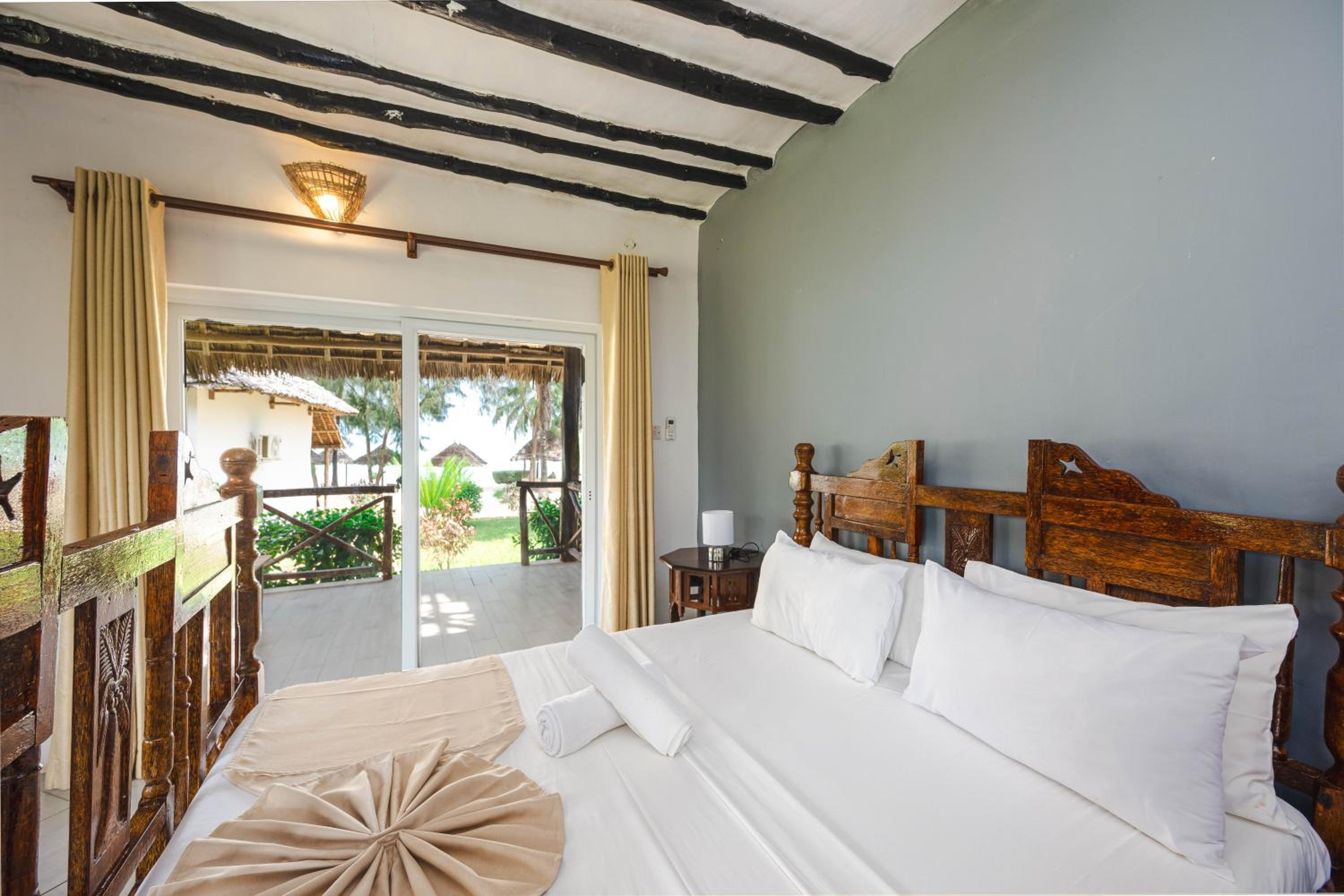 Family Room with Sea View
