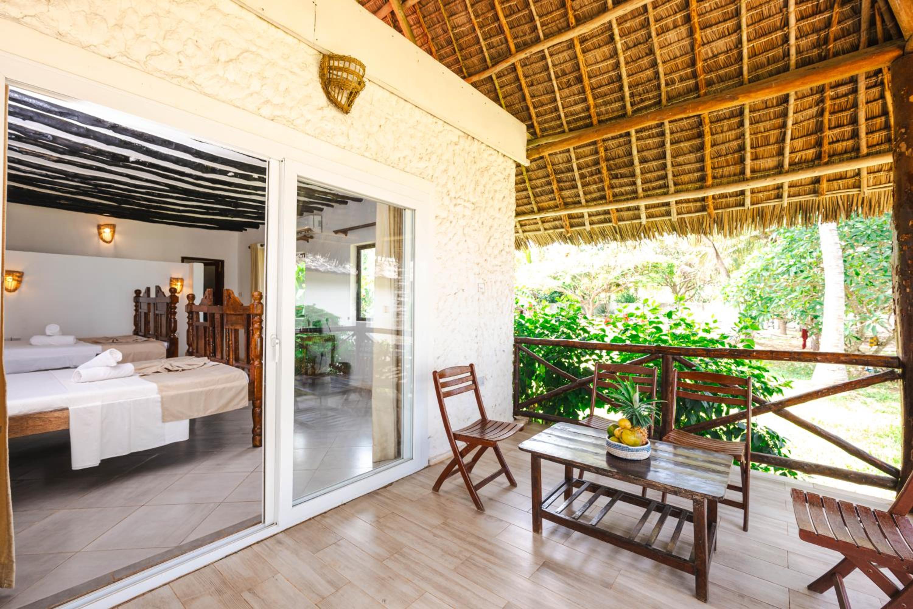 Family Room with Sea View