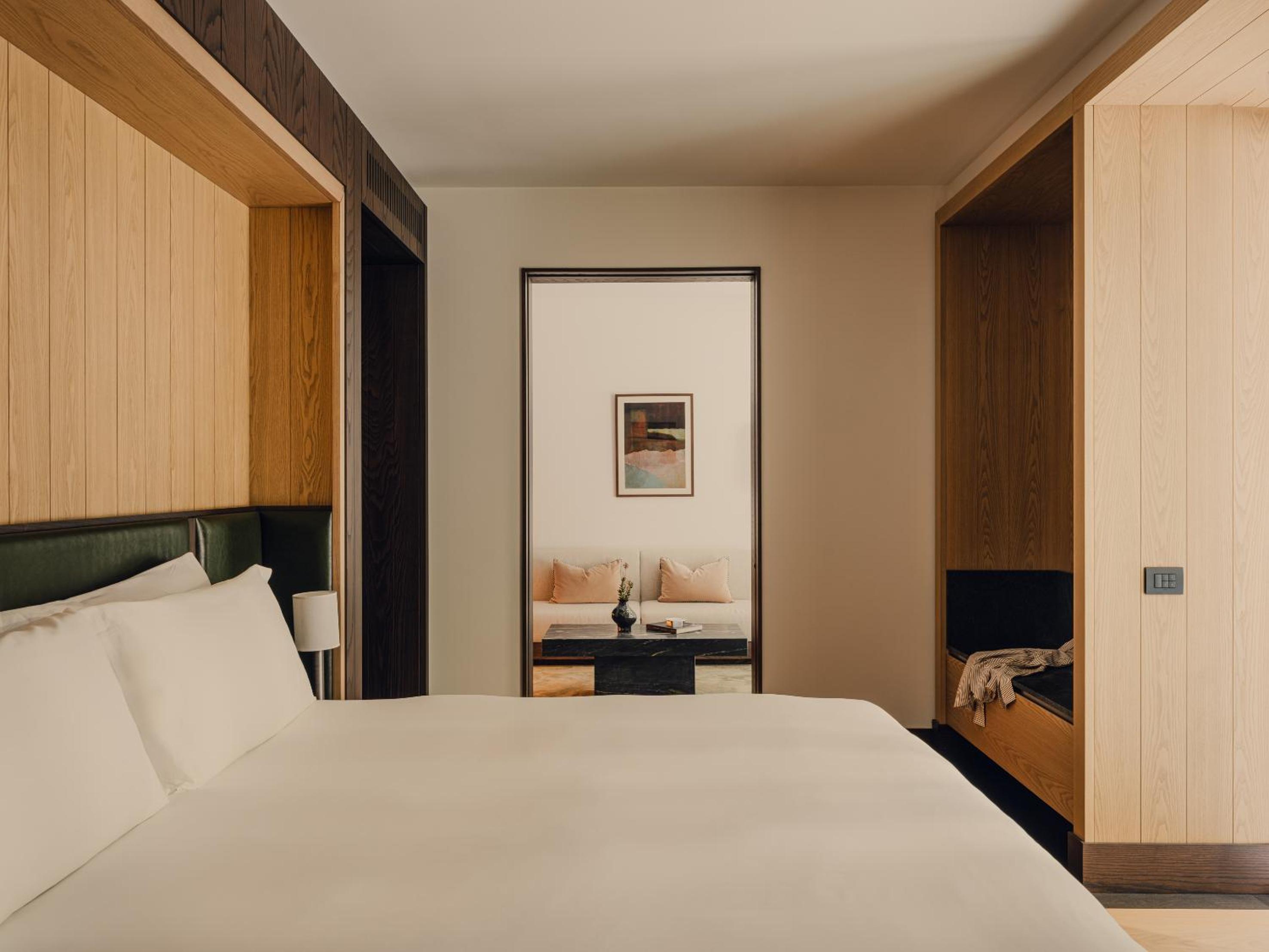Suite with Garden View photo 3