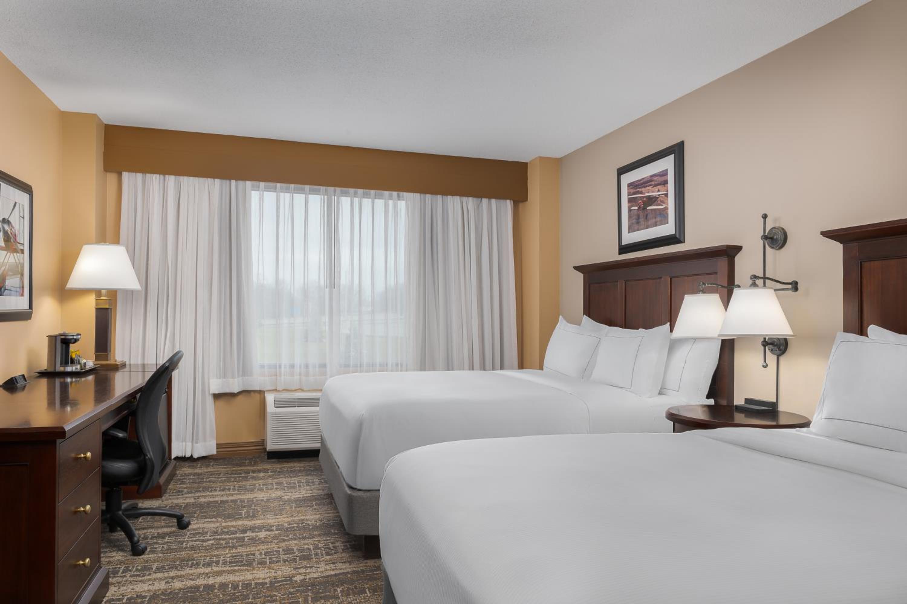 Queen Room with Two Queen Beds - Non-Smoking