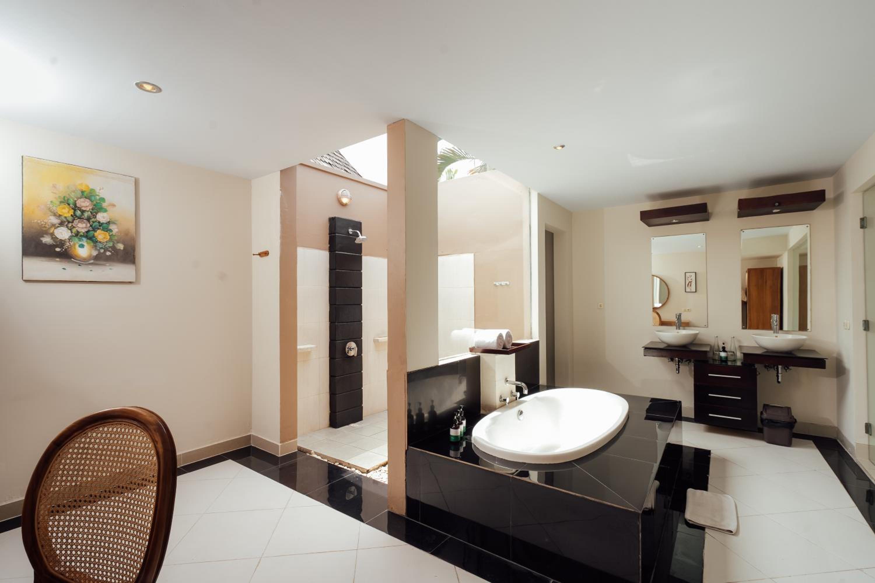 Flash Deal at One-Bedroom Villa with Private pool - Photo 8