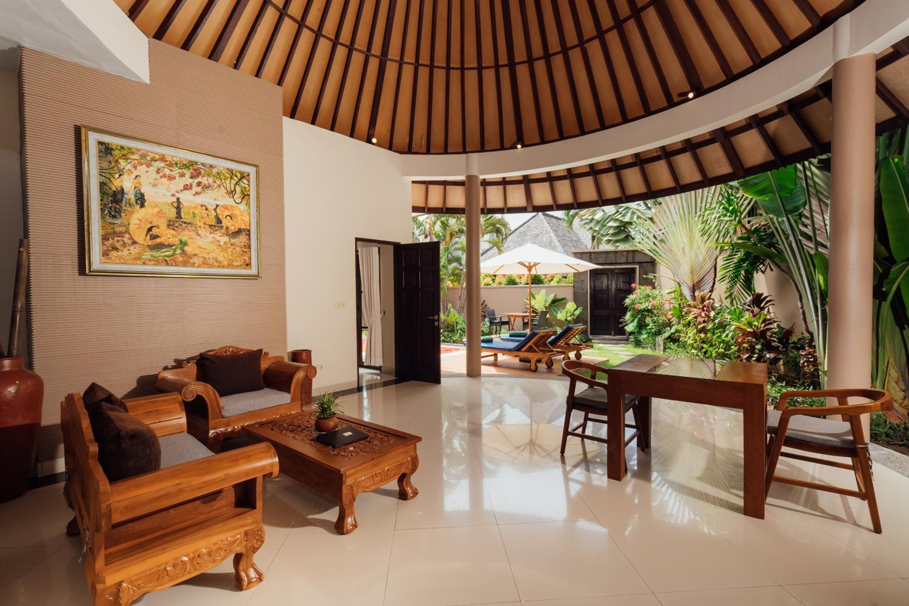 Flash Deal at One-Bedroom Villa with Private pool - Photo 2