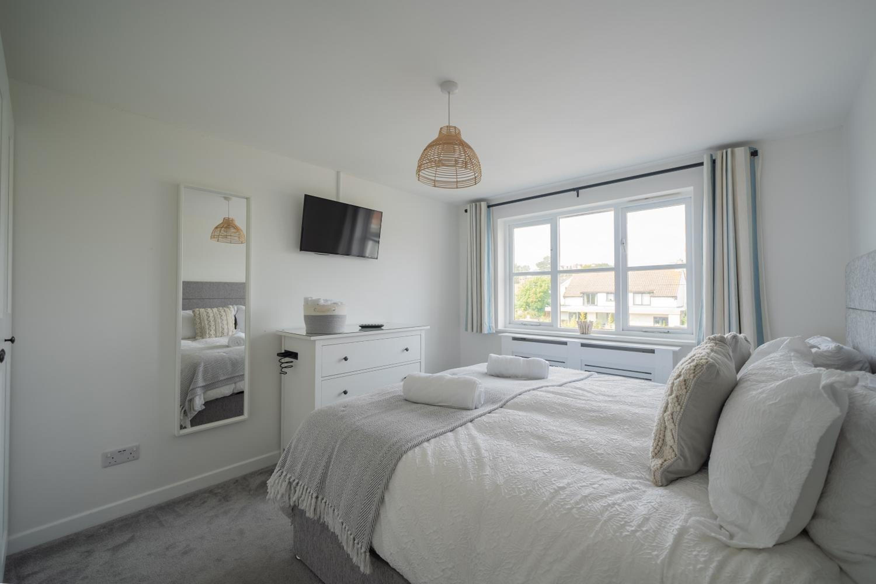 Apartment with View and Balcony photo 2