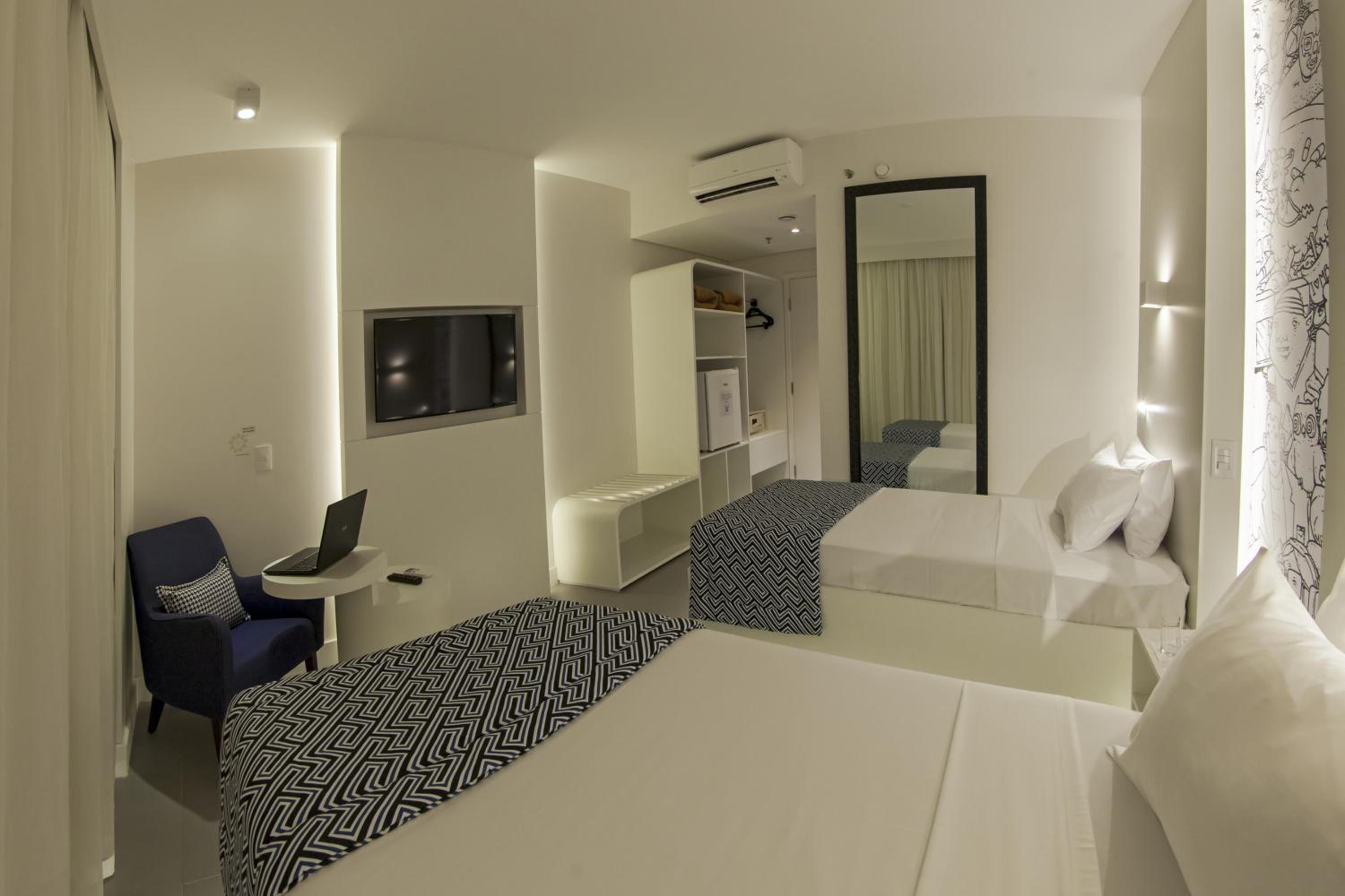Standard Twin Room photo 2