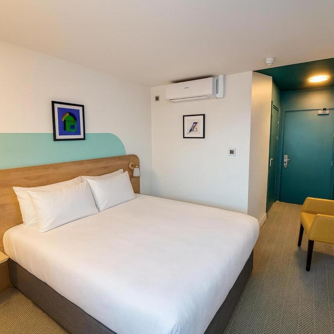 Standard Double Room - Photo 2