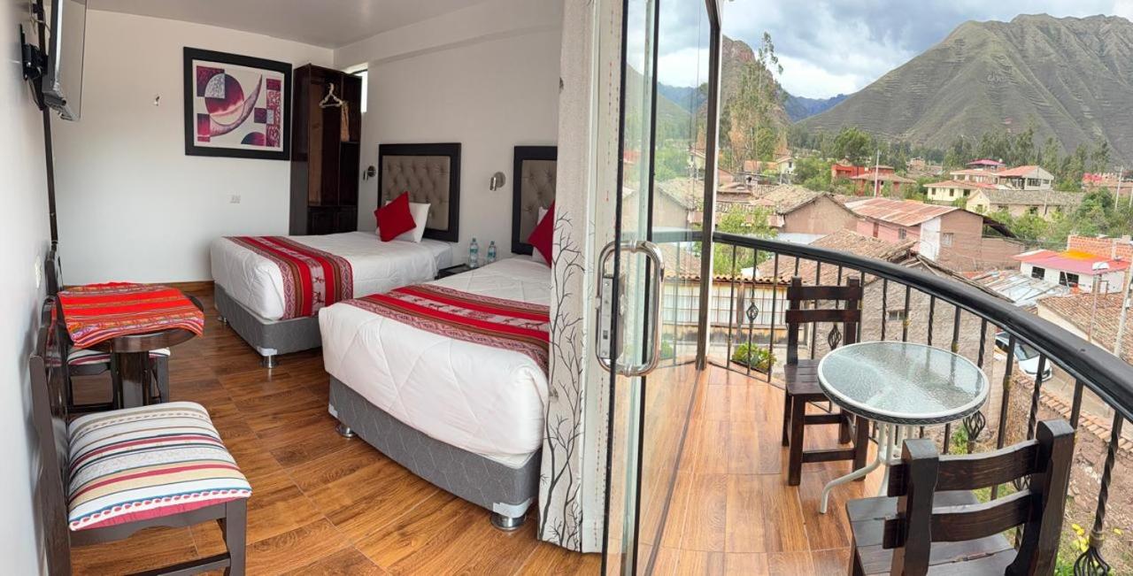 Twin Room with Balcony photo 2