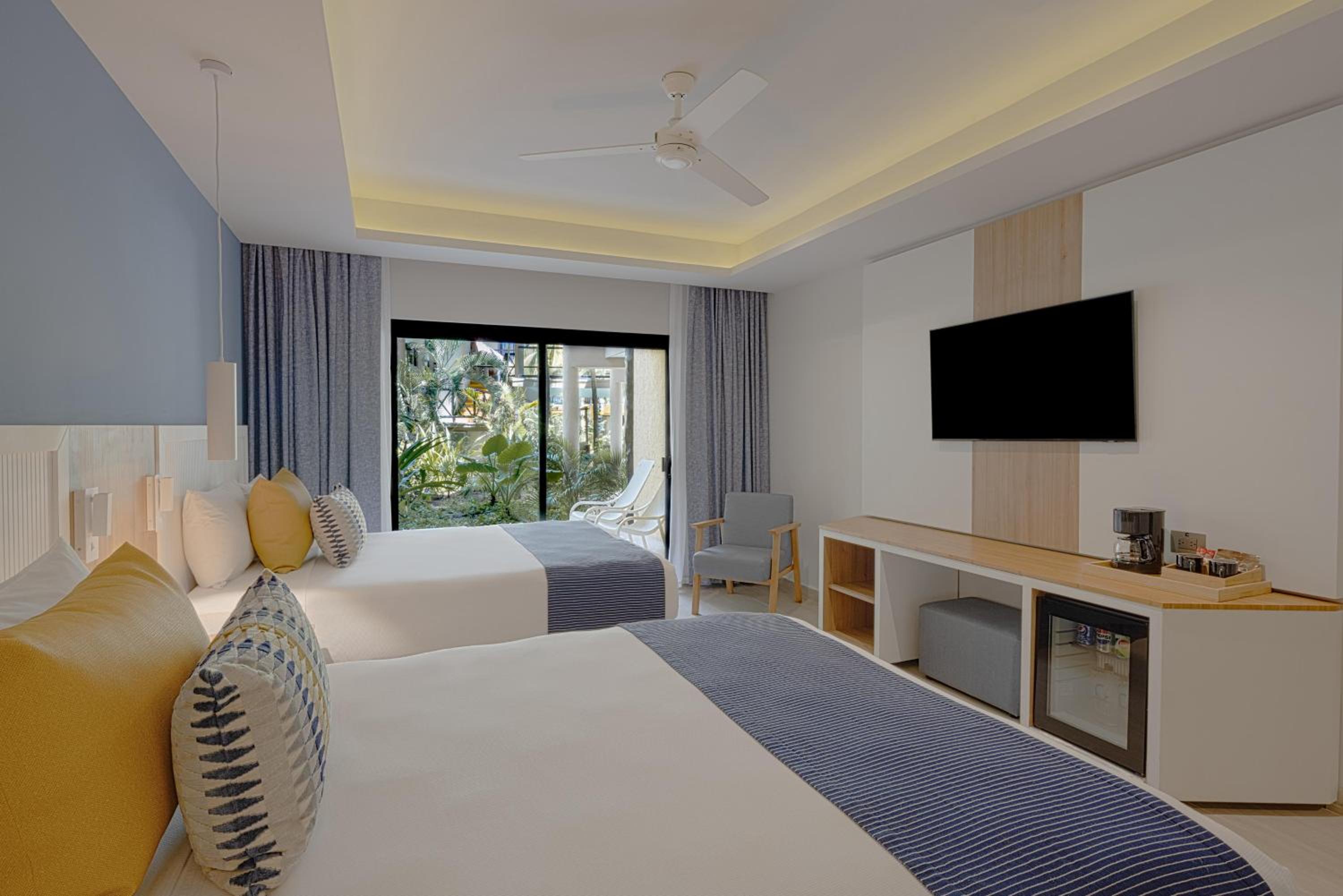 Premium Deluxe Single Room photo 3