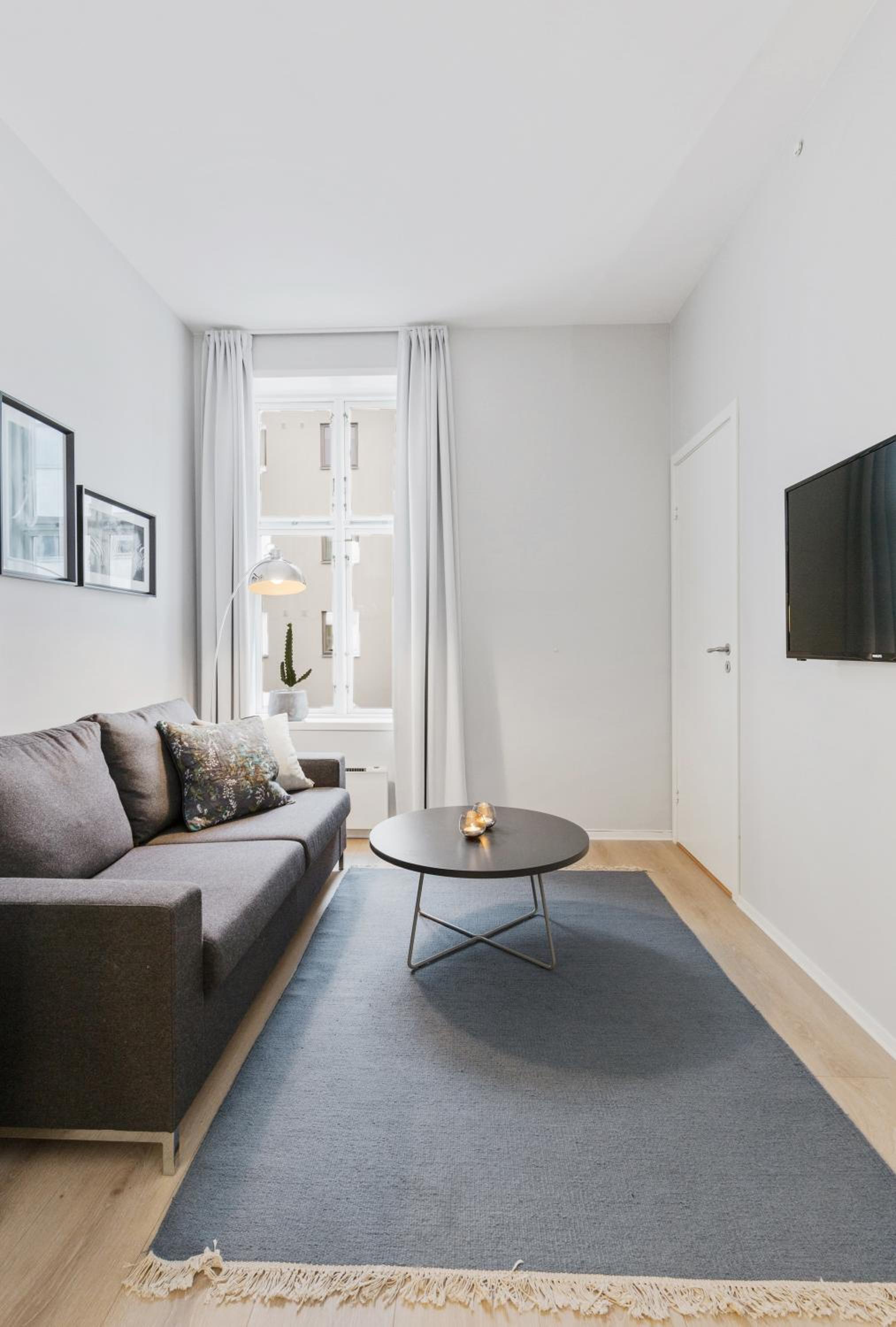 One-Bedroom Apartment For Two photo 2