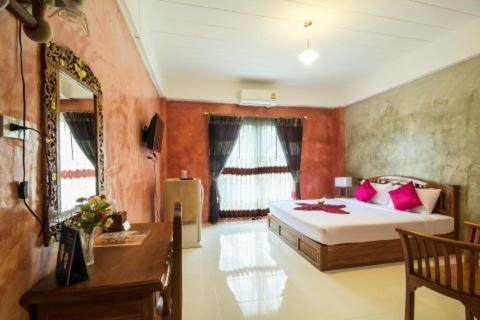 Standard Double Room photo 3