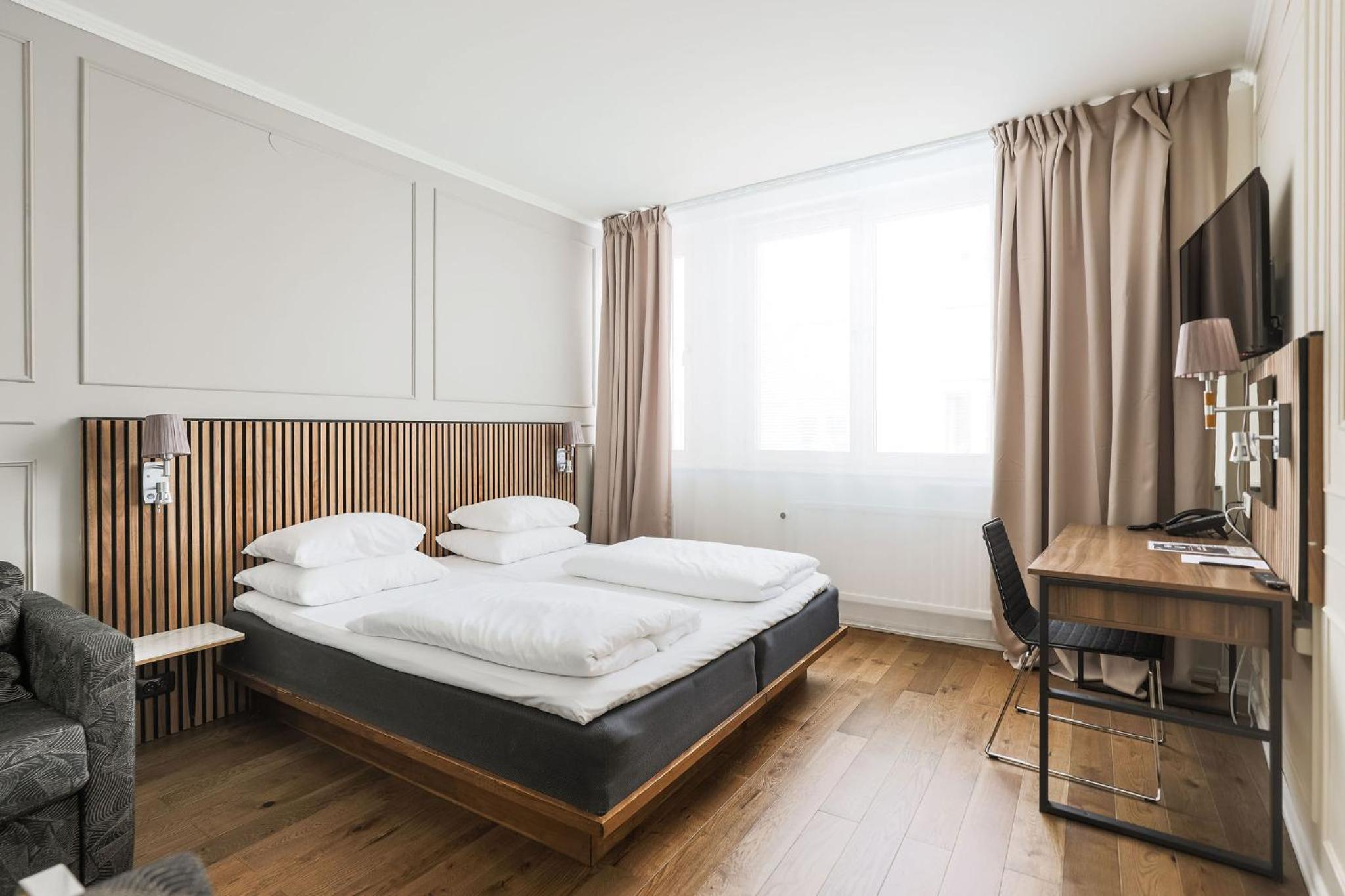 Superior Double Room - Photo 1