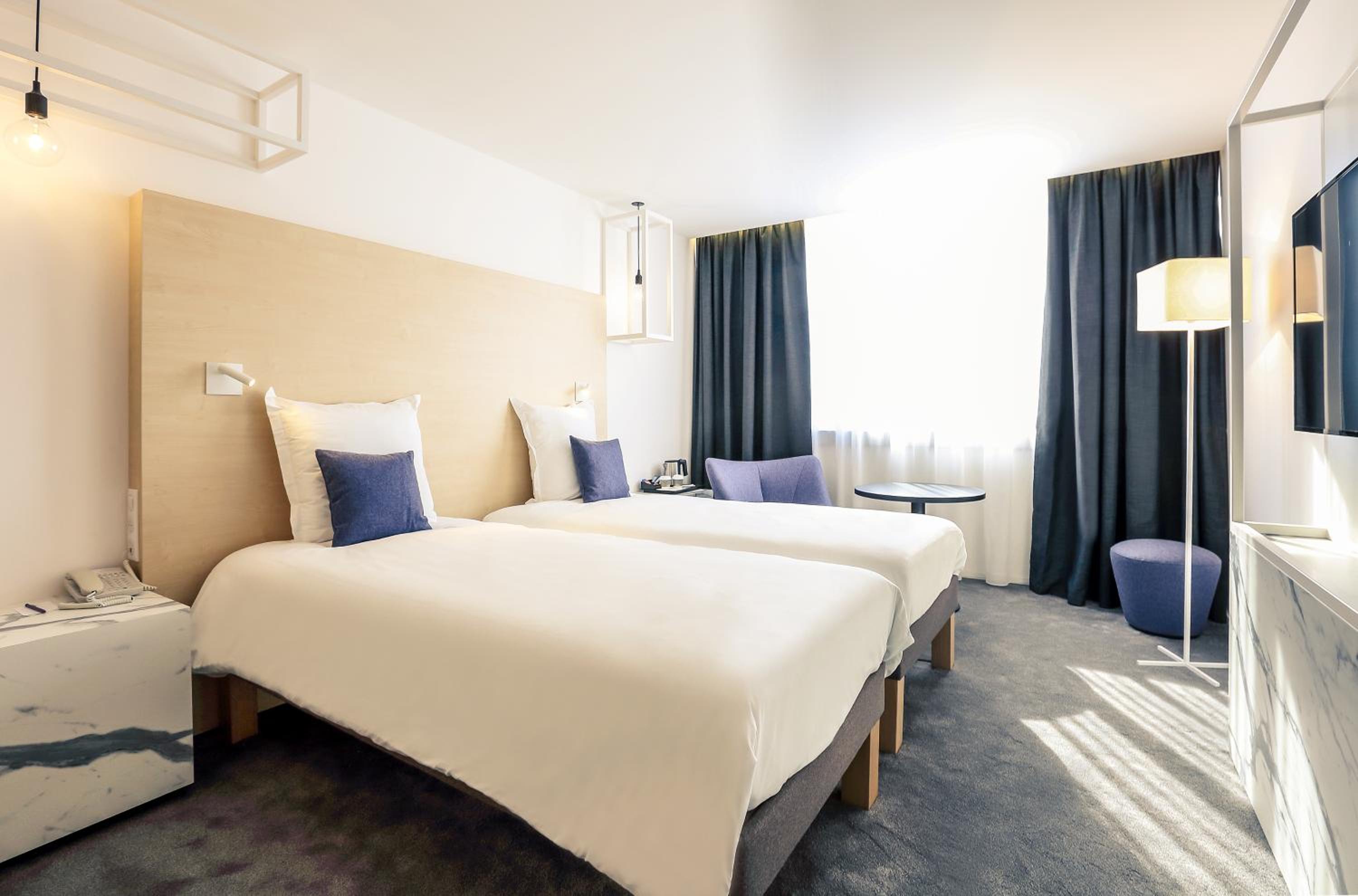 Classic Twin Room - Photo 2