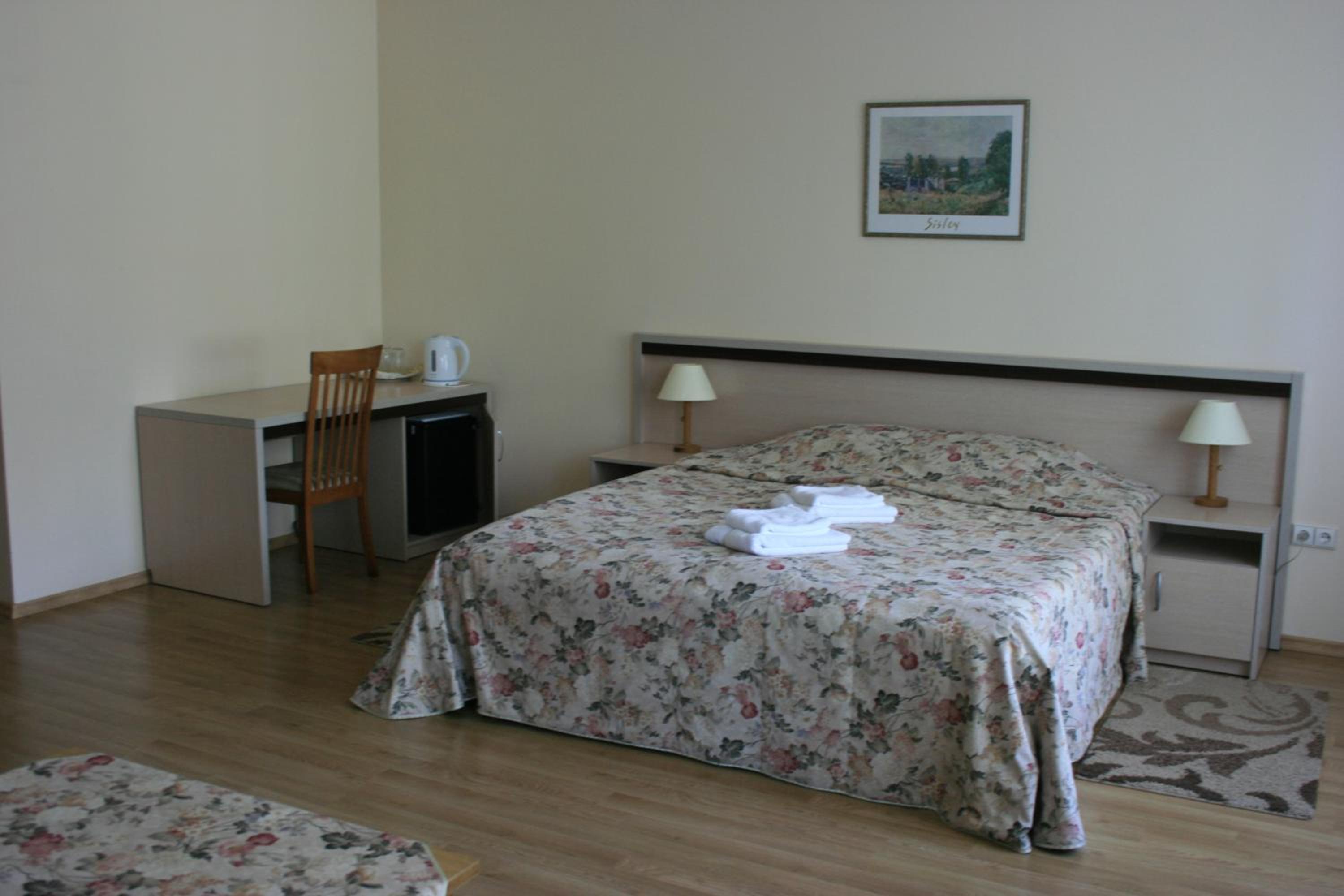 Triple Room - Photo 9
