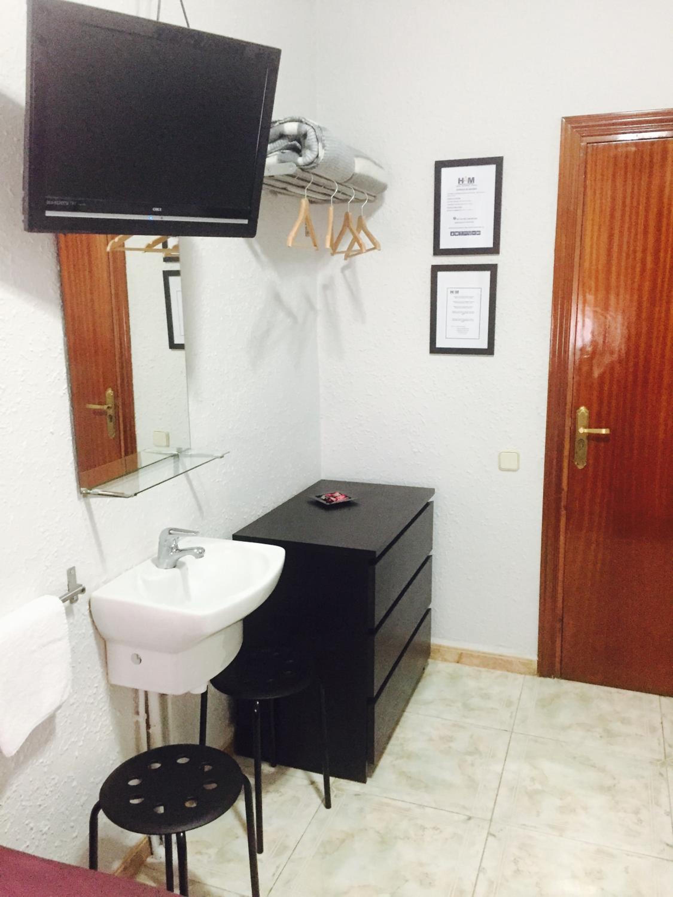 Habitación Doble o con Dos Camas con Baño Compartido