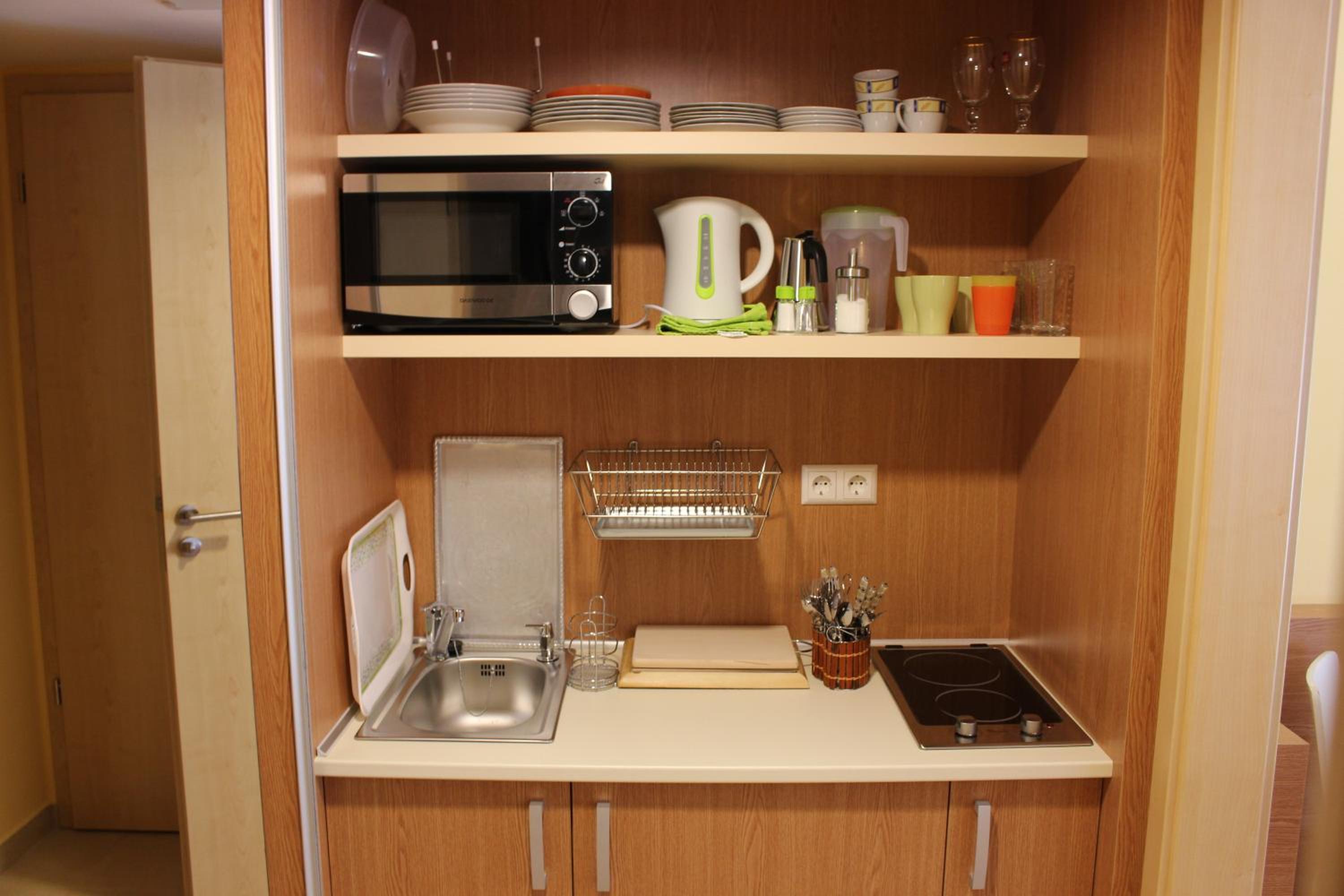 Family Apartment with Lake View (2 adults + 2 children)
