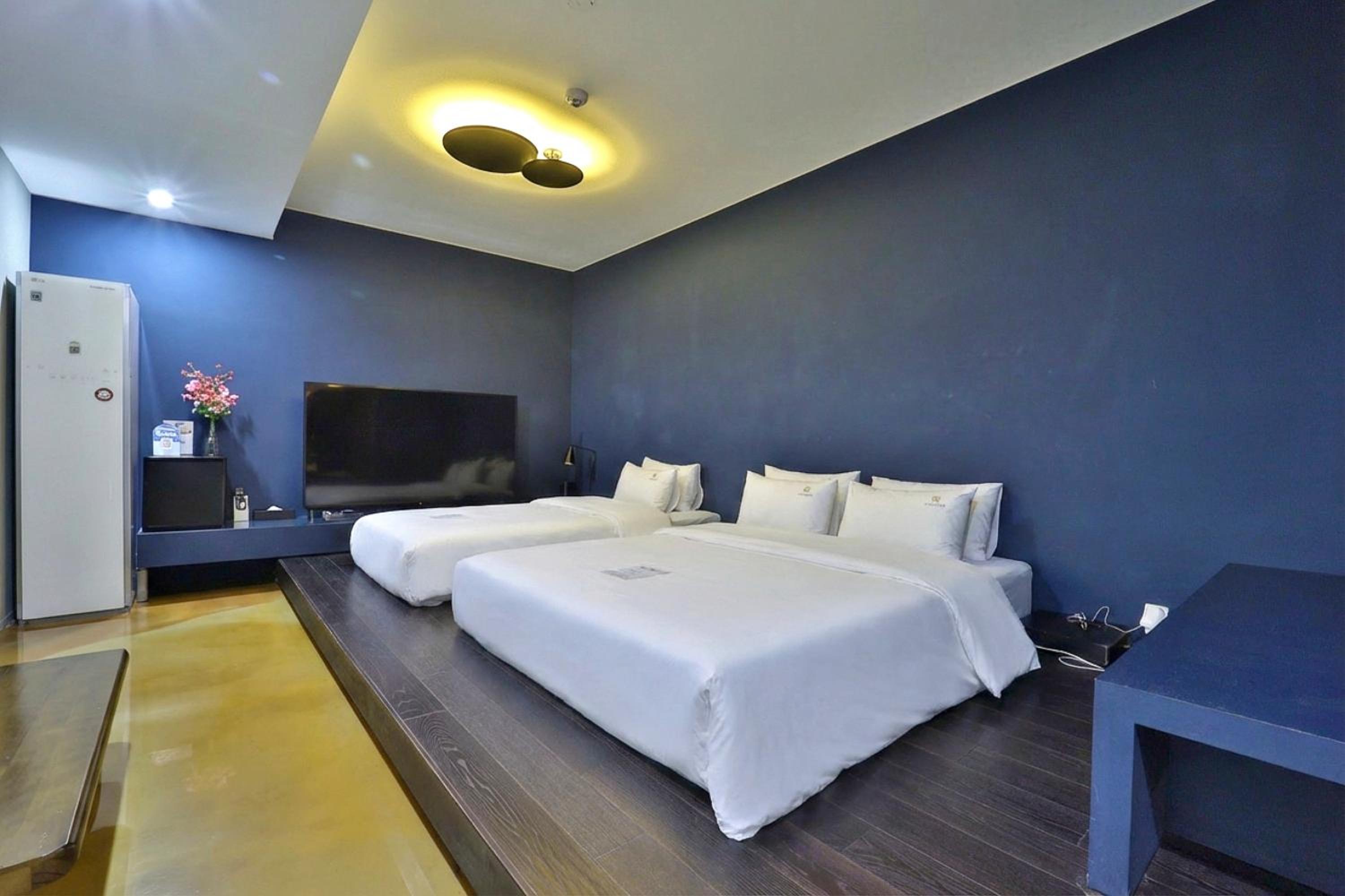 Deluxe Triple Room - Photo 1