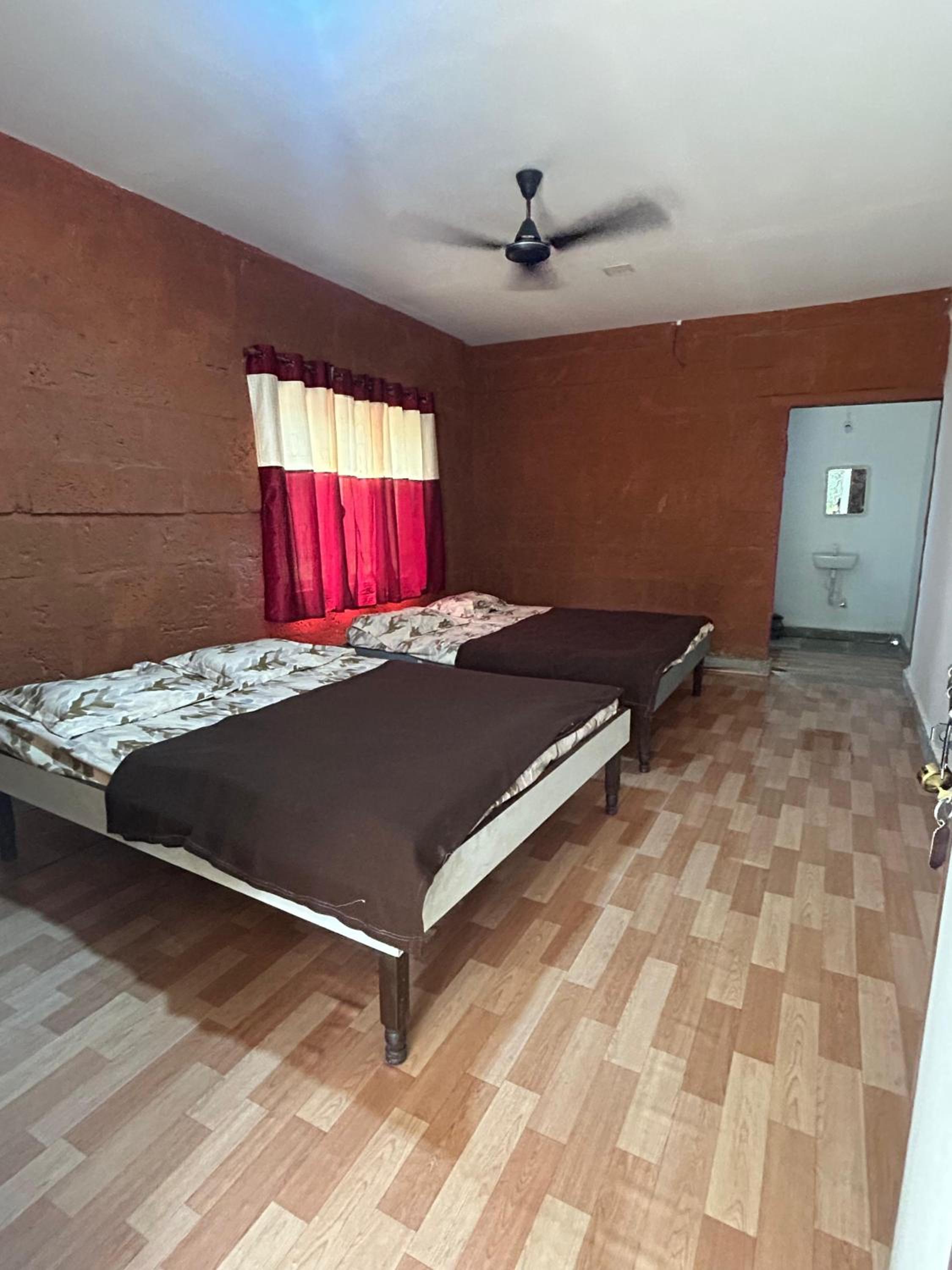 Deluxe Double Room with Extra Bed photo 1