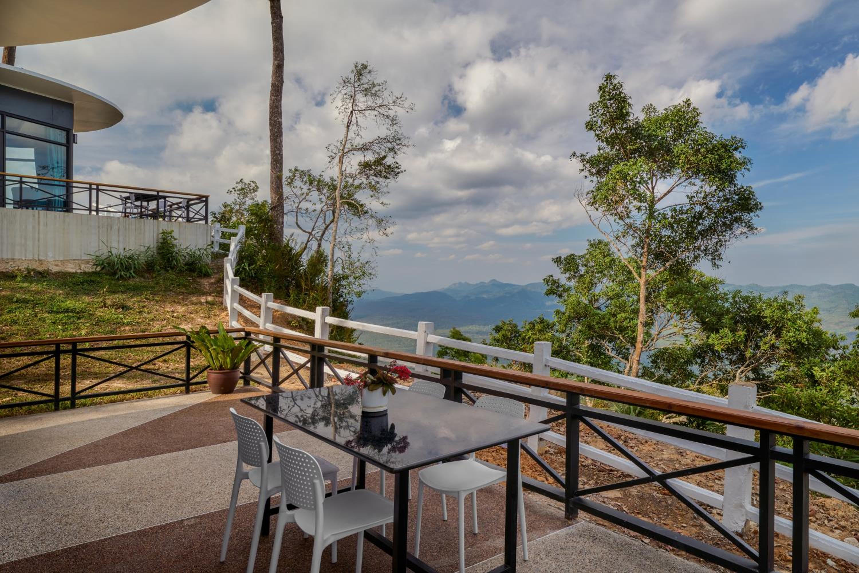 Romhaey Elite Villa Mountain View