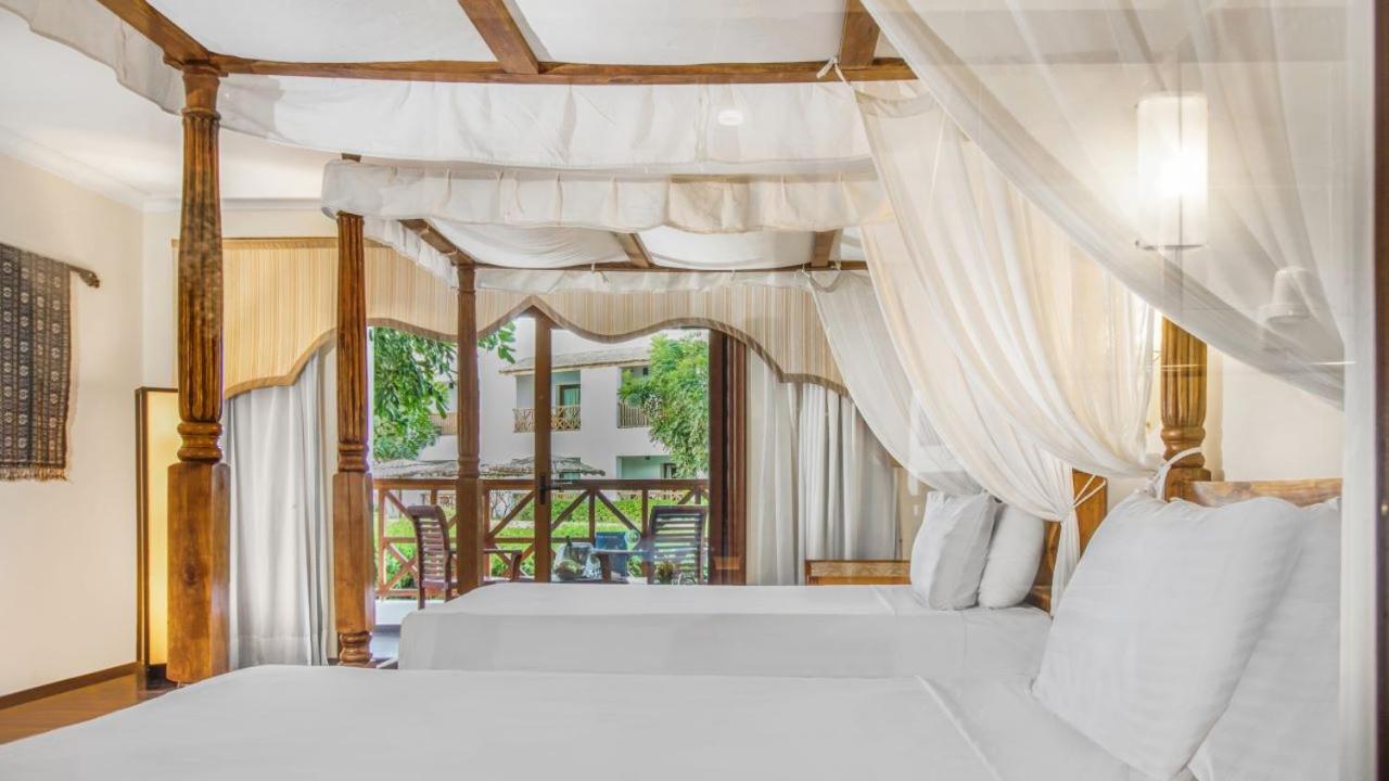 Elisir Twin Room - Pool View
