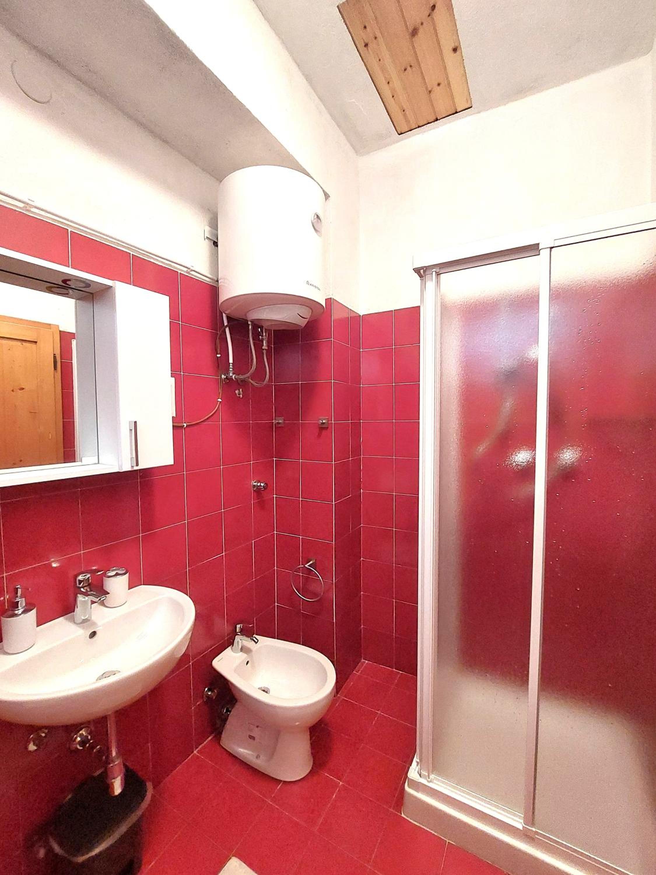 One-Bedroom House photo 3