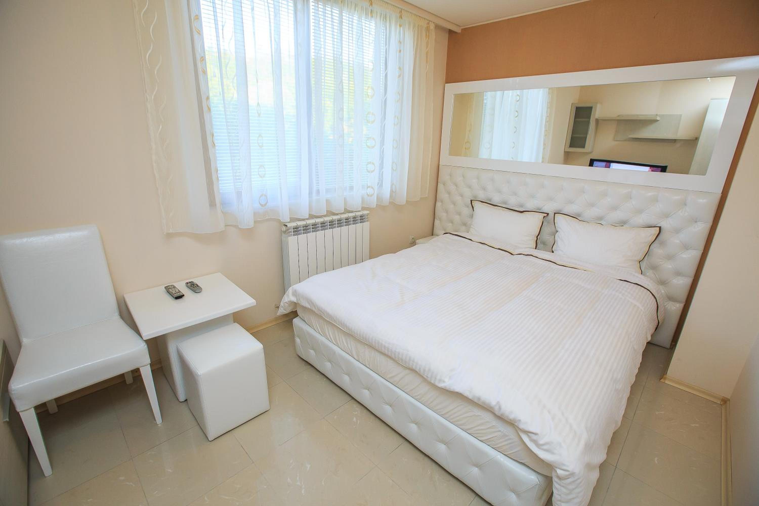 Apartment - Photo 18