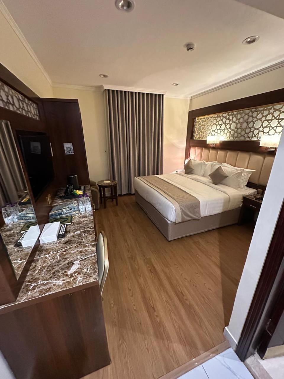 Two-Bedroom Suite photo 2