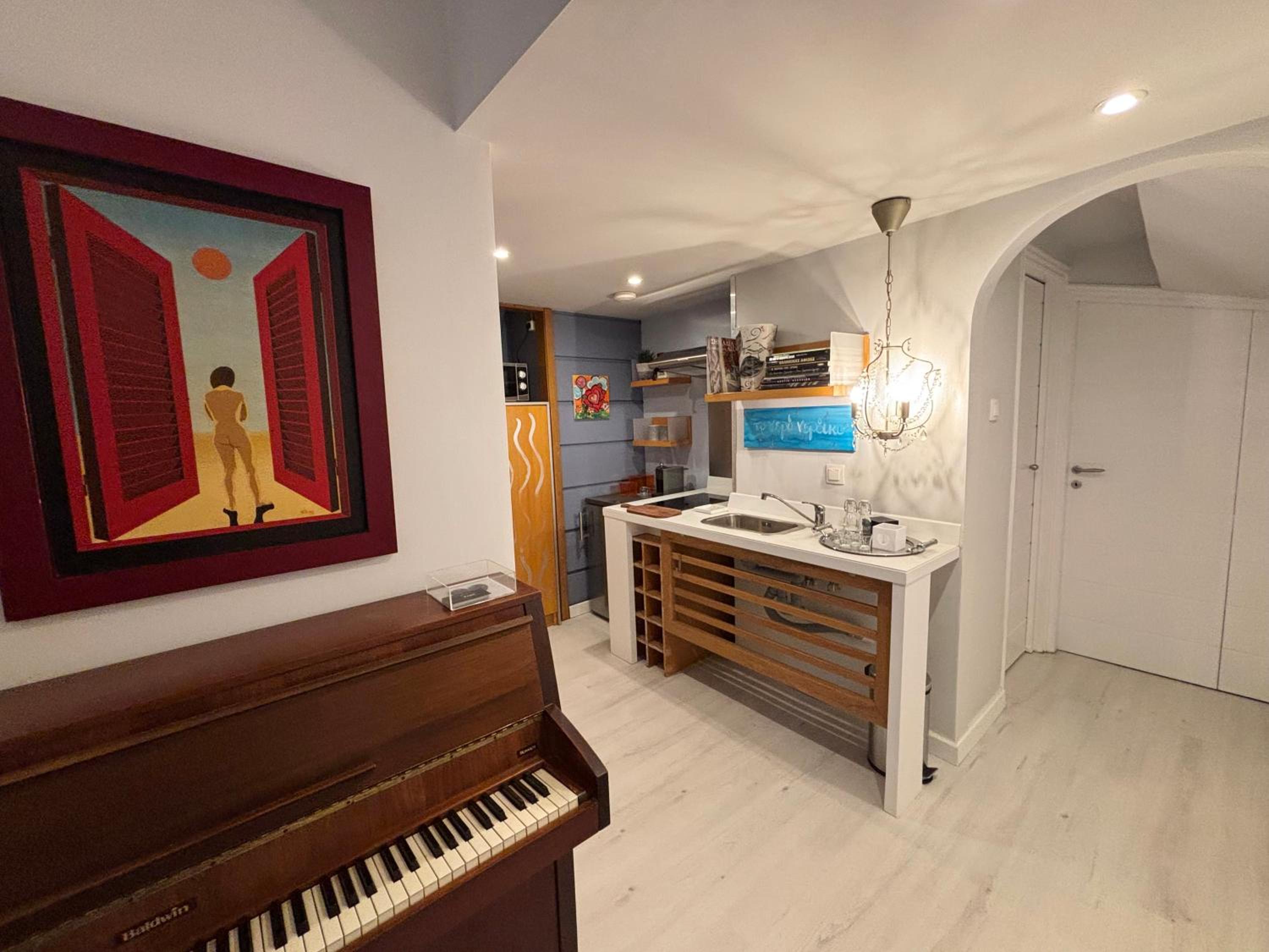Two-Bedroom Deluxe Apartment