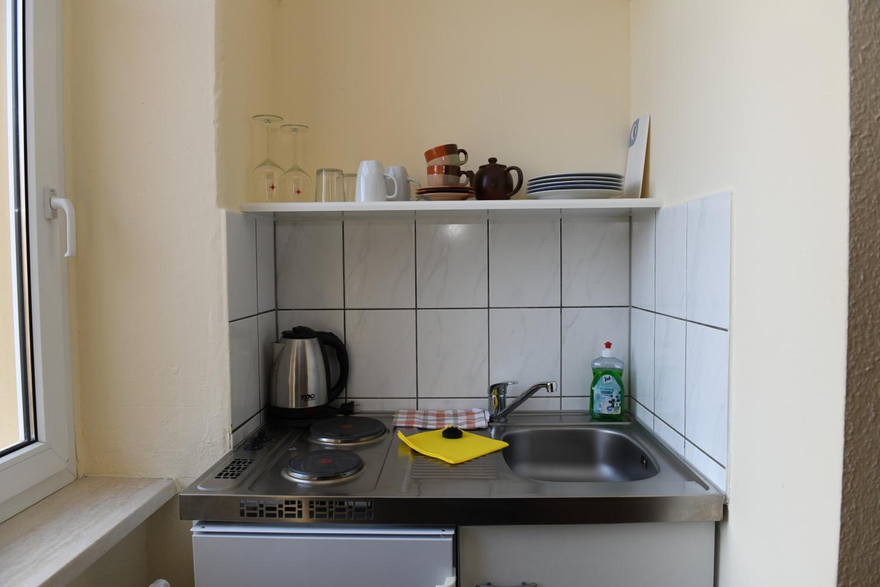 Double Room - Disability Access photo 3