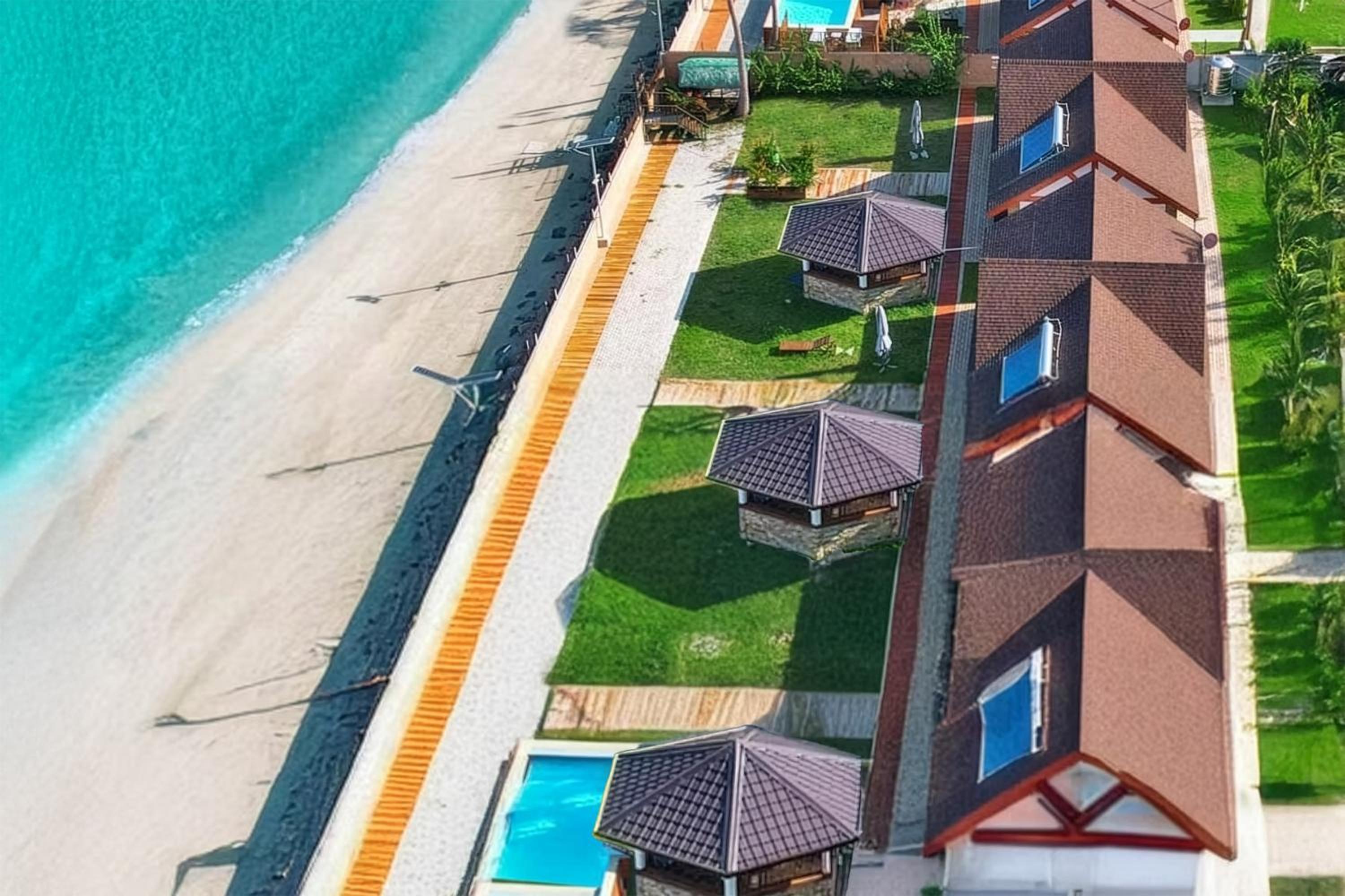 Villa - Beach Front photo 1