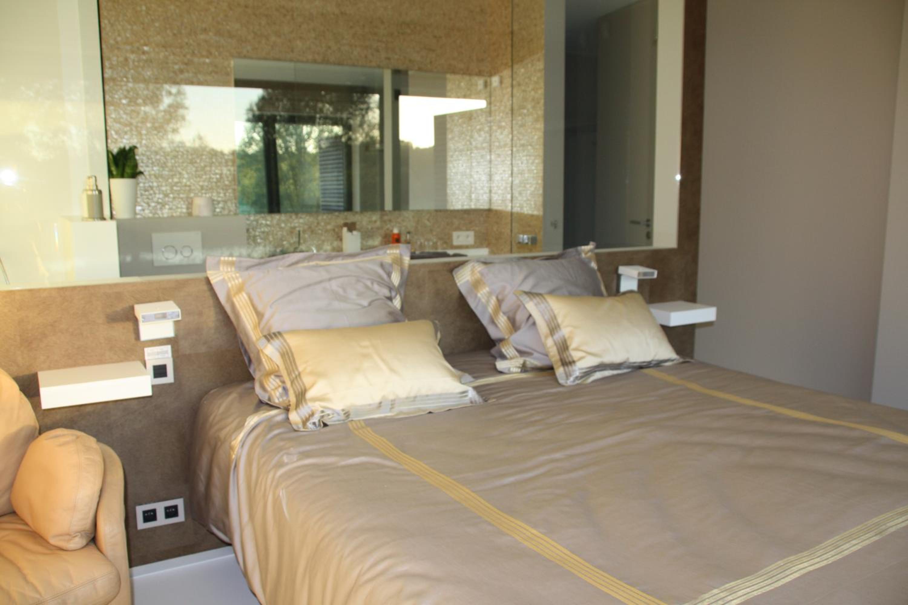 King Room with Garden View photo 1