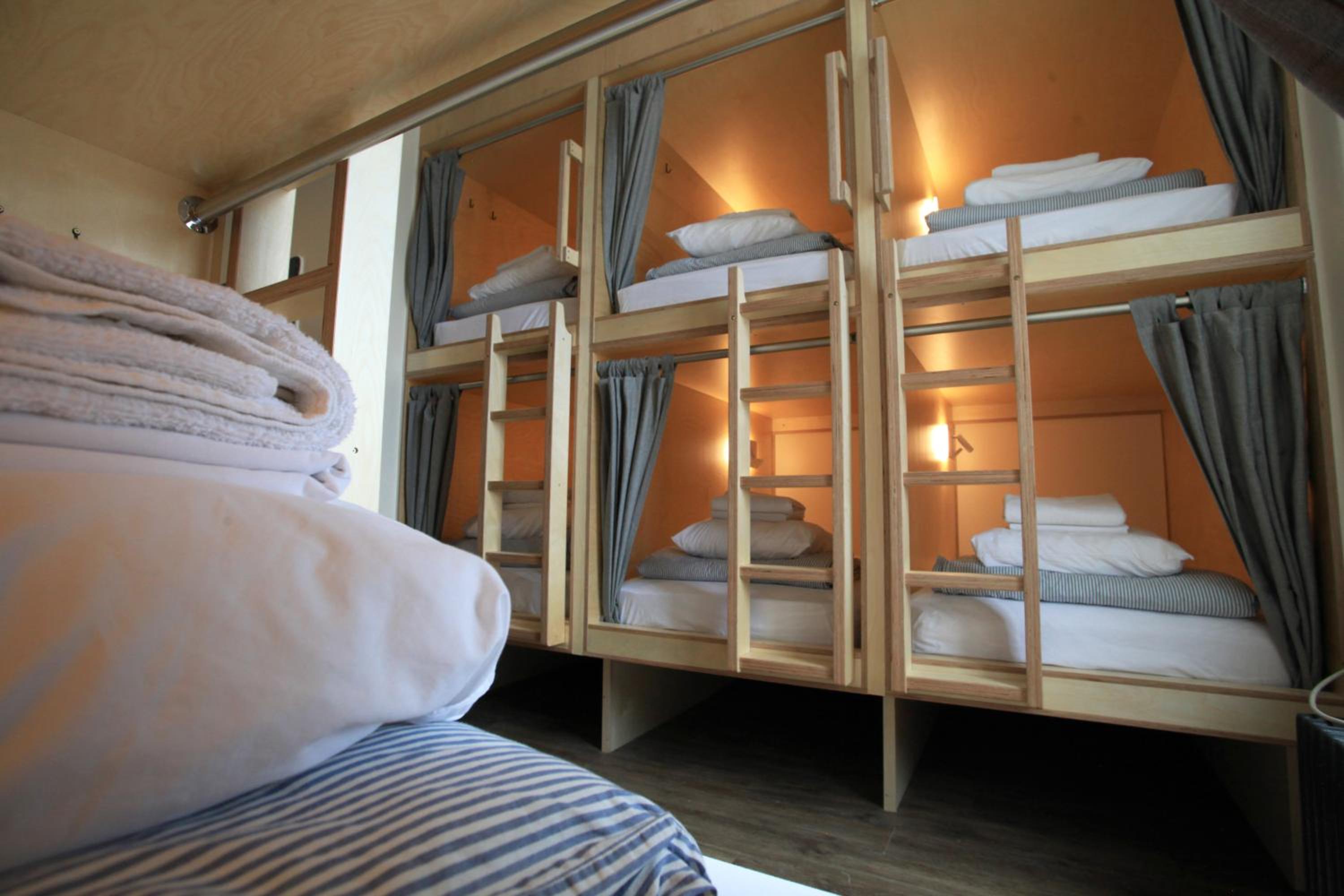 Privacy Pod in a 10-Bed Mixed Dorm