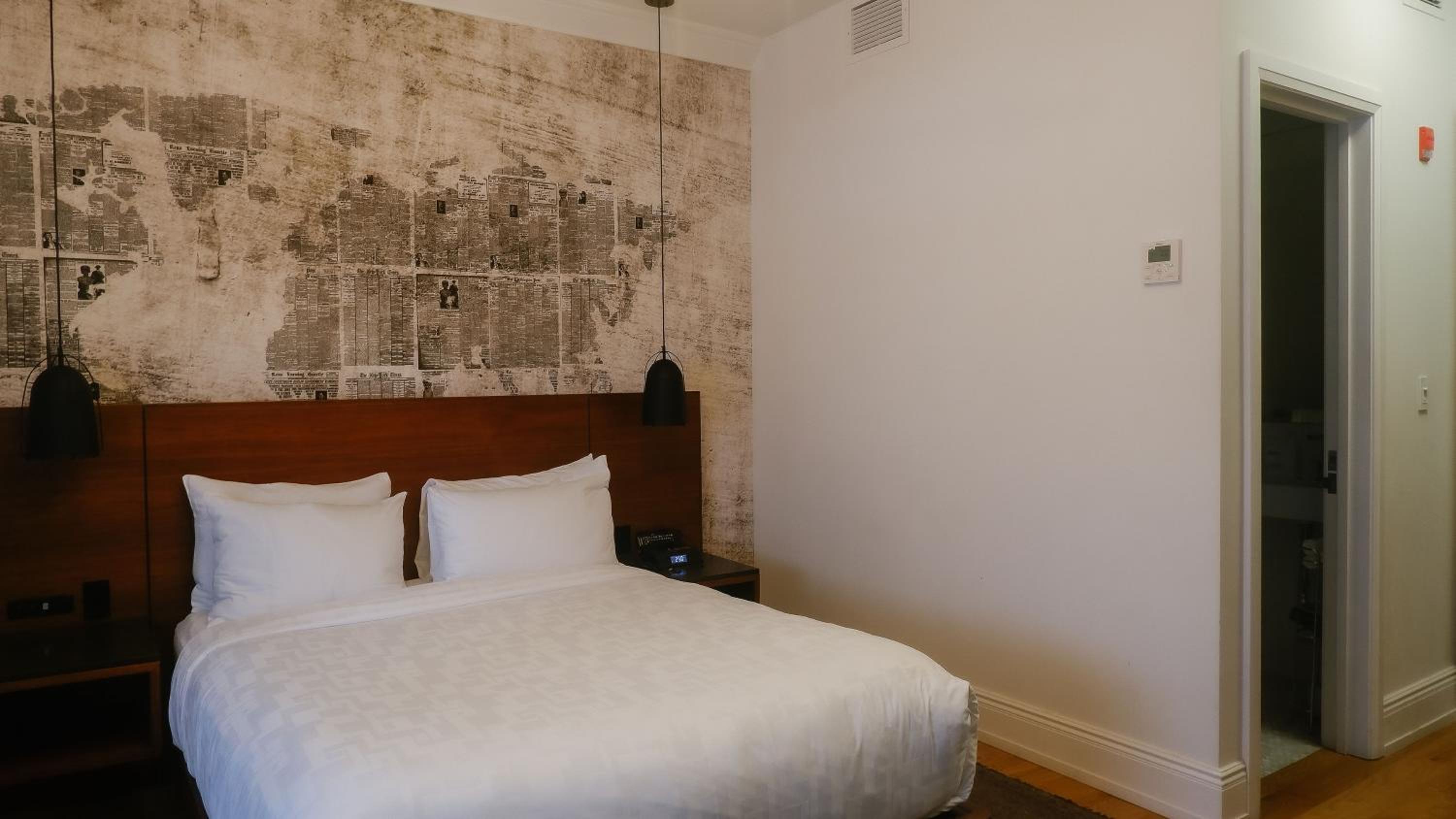 Queen Room - Photo 2