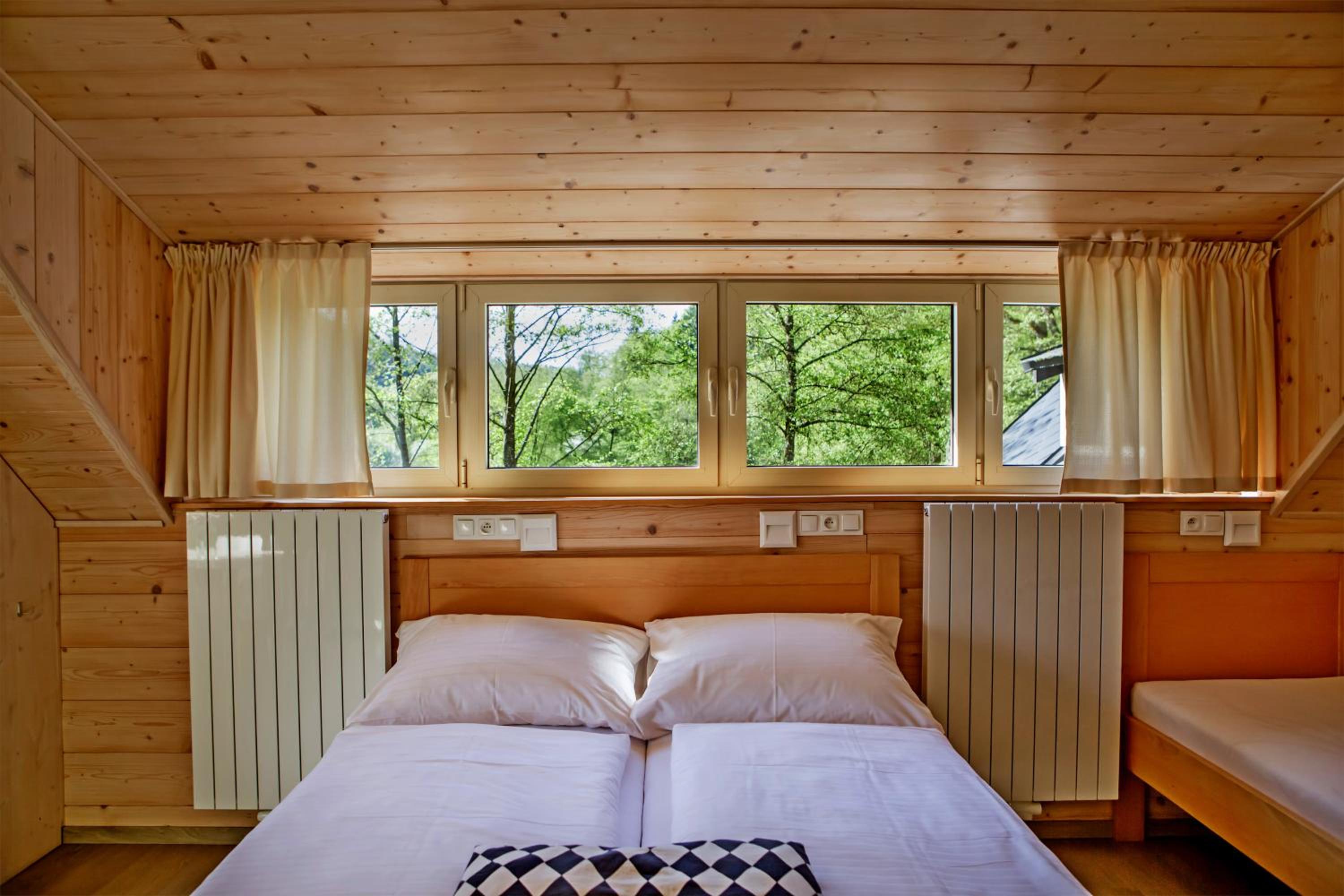 King Room with Two King Beds photo 2