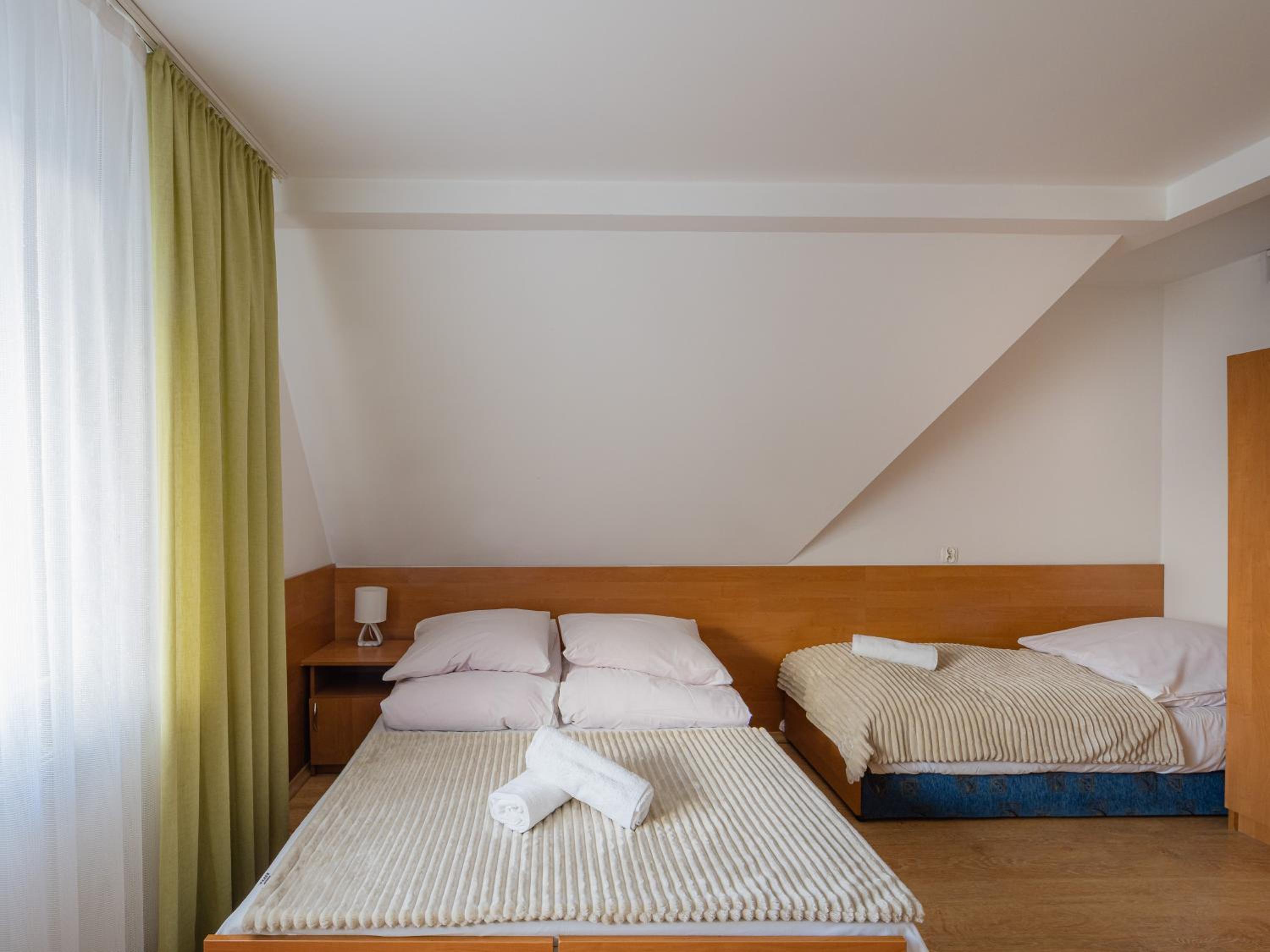 Triple Room photo 2