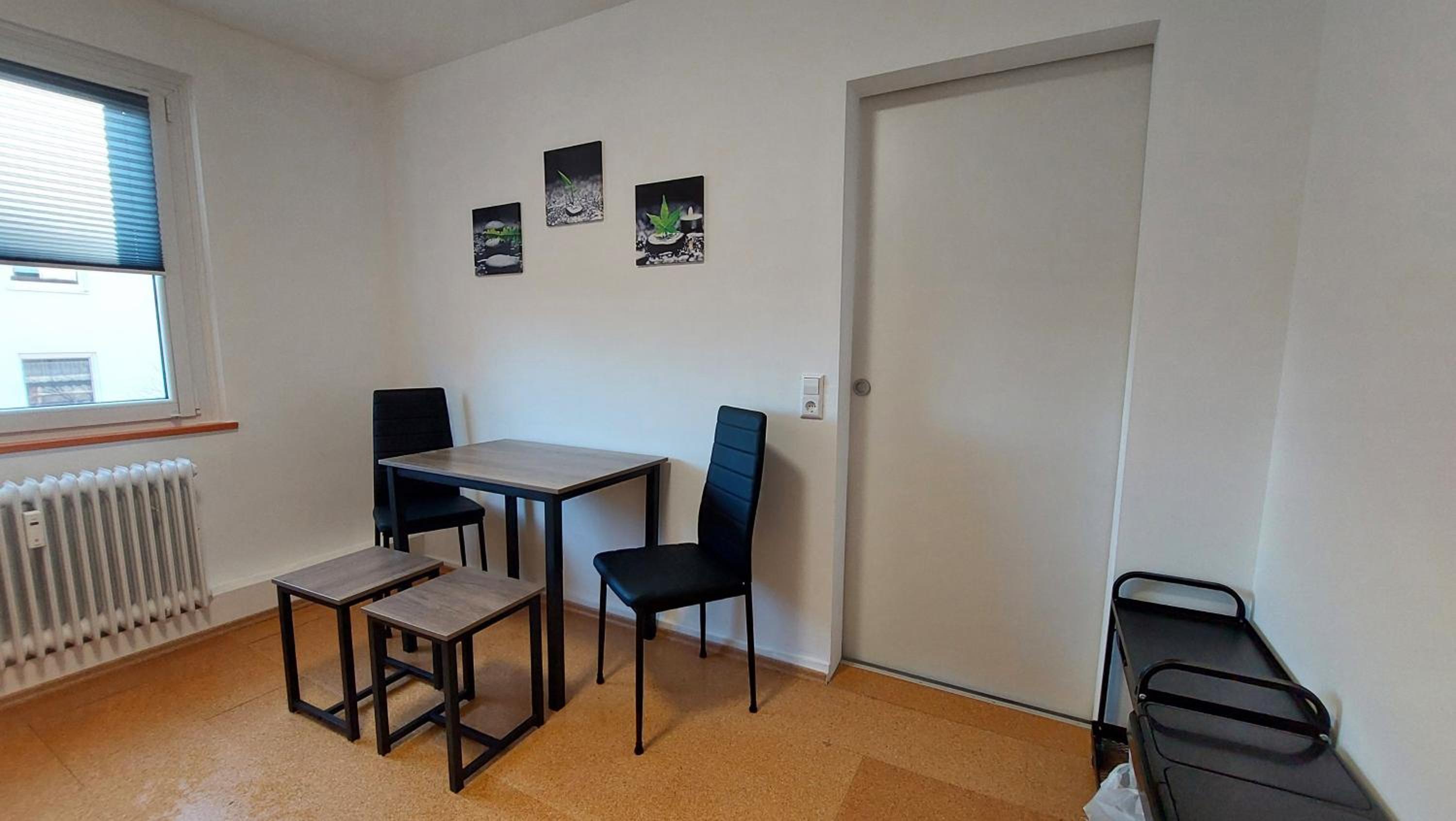 One-Bedroom Apartment photo 3