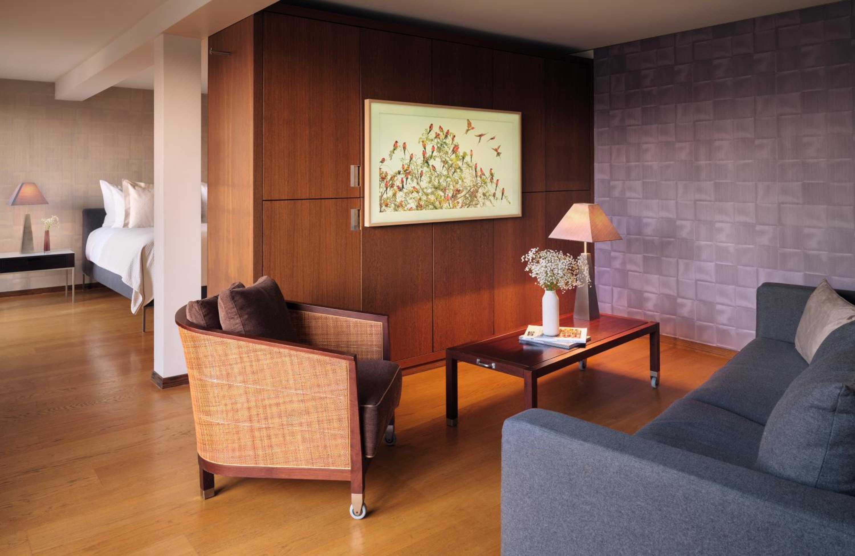 Loft Suite