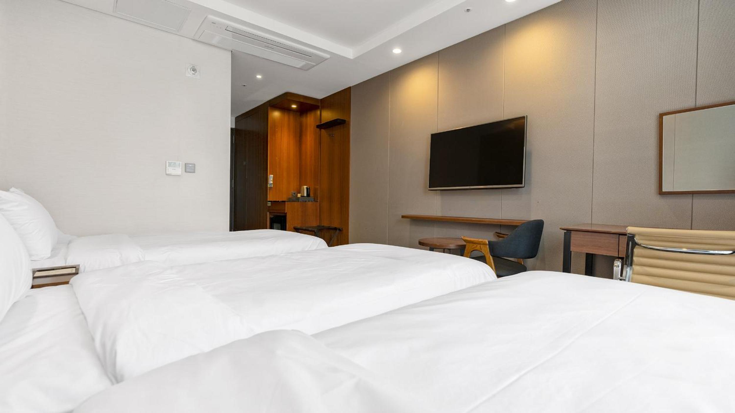 Triple Room - Photo 3