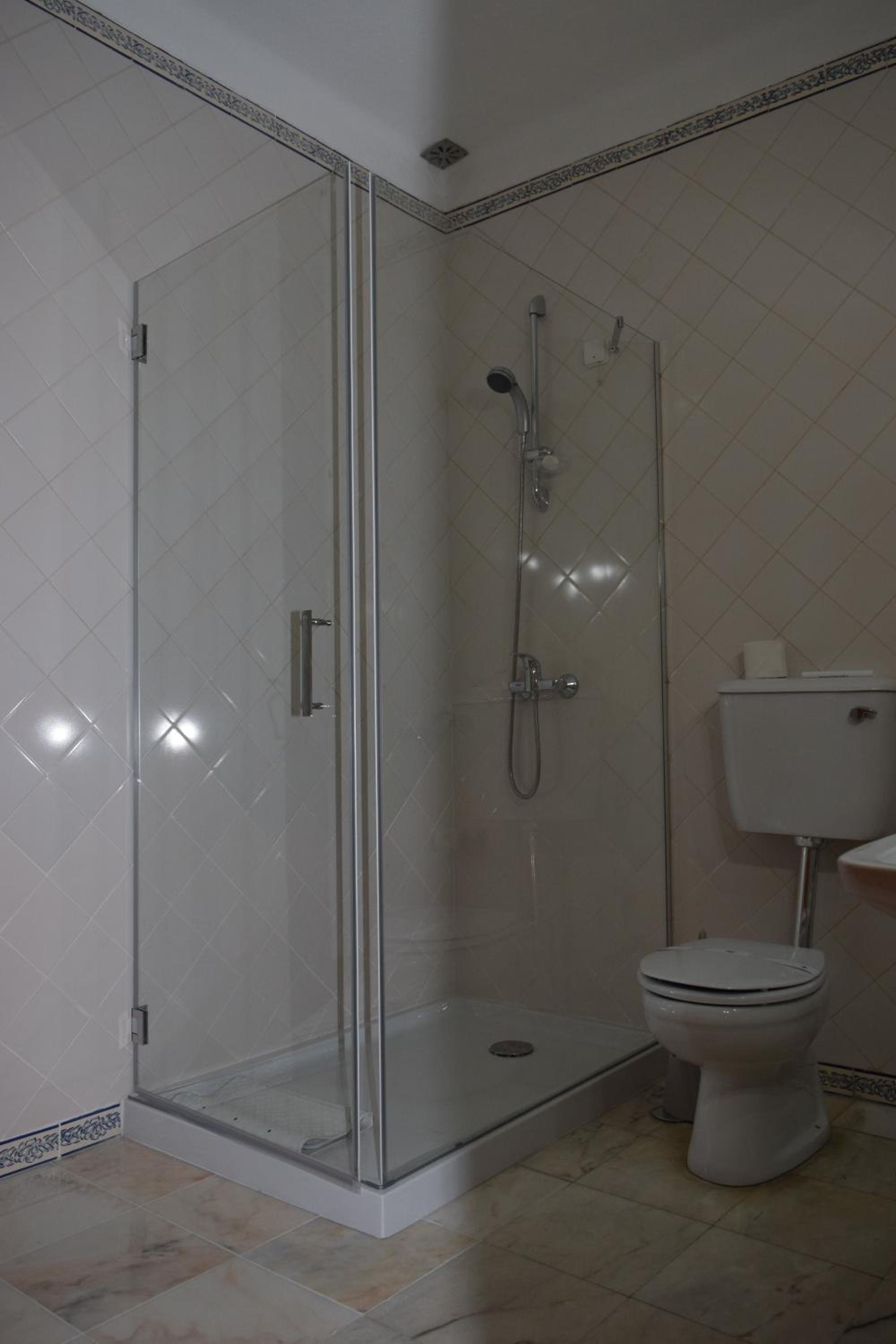 Standard Twin Room with Mountain View photo 3