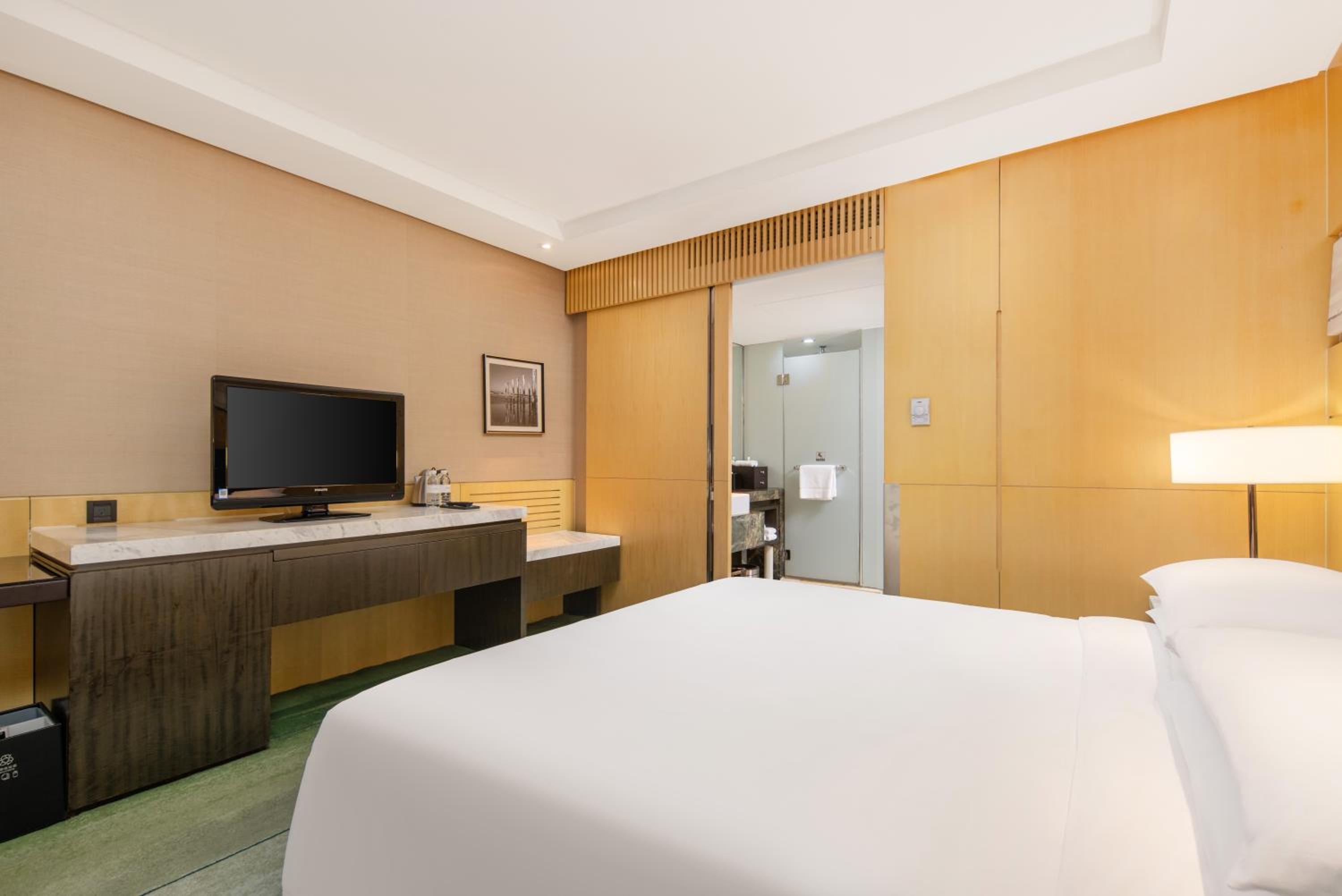Superior Double or Twin Room photo 3