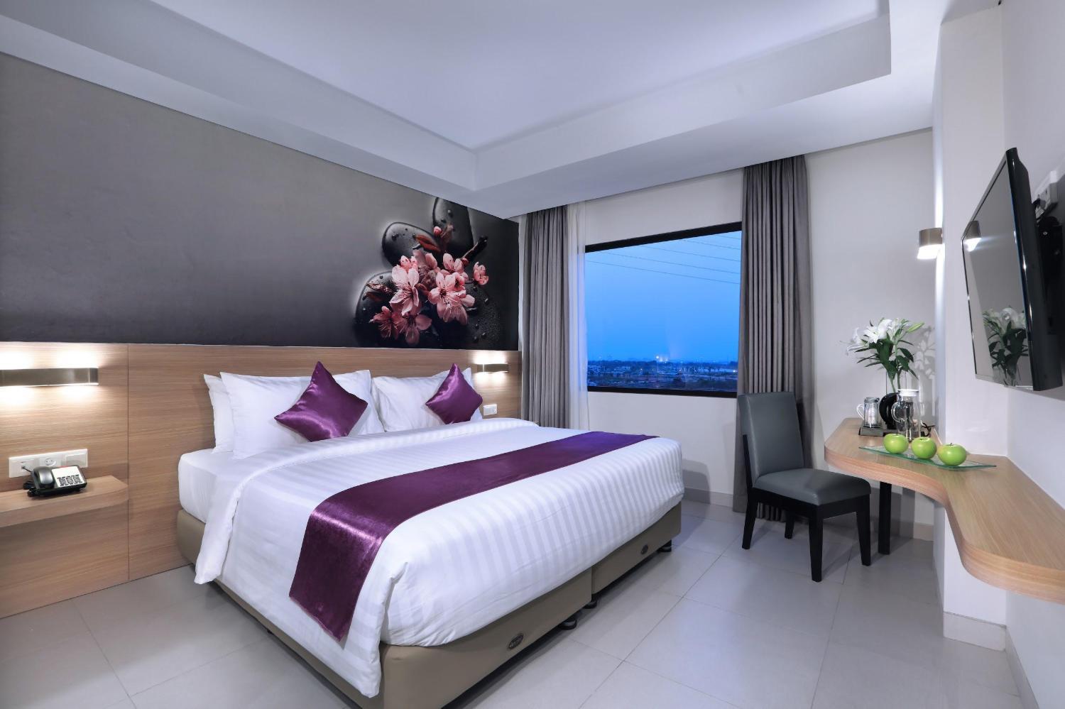 Deluxe Room - Photo 3