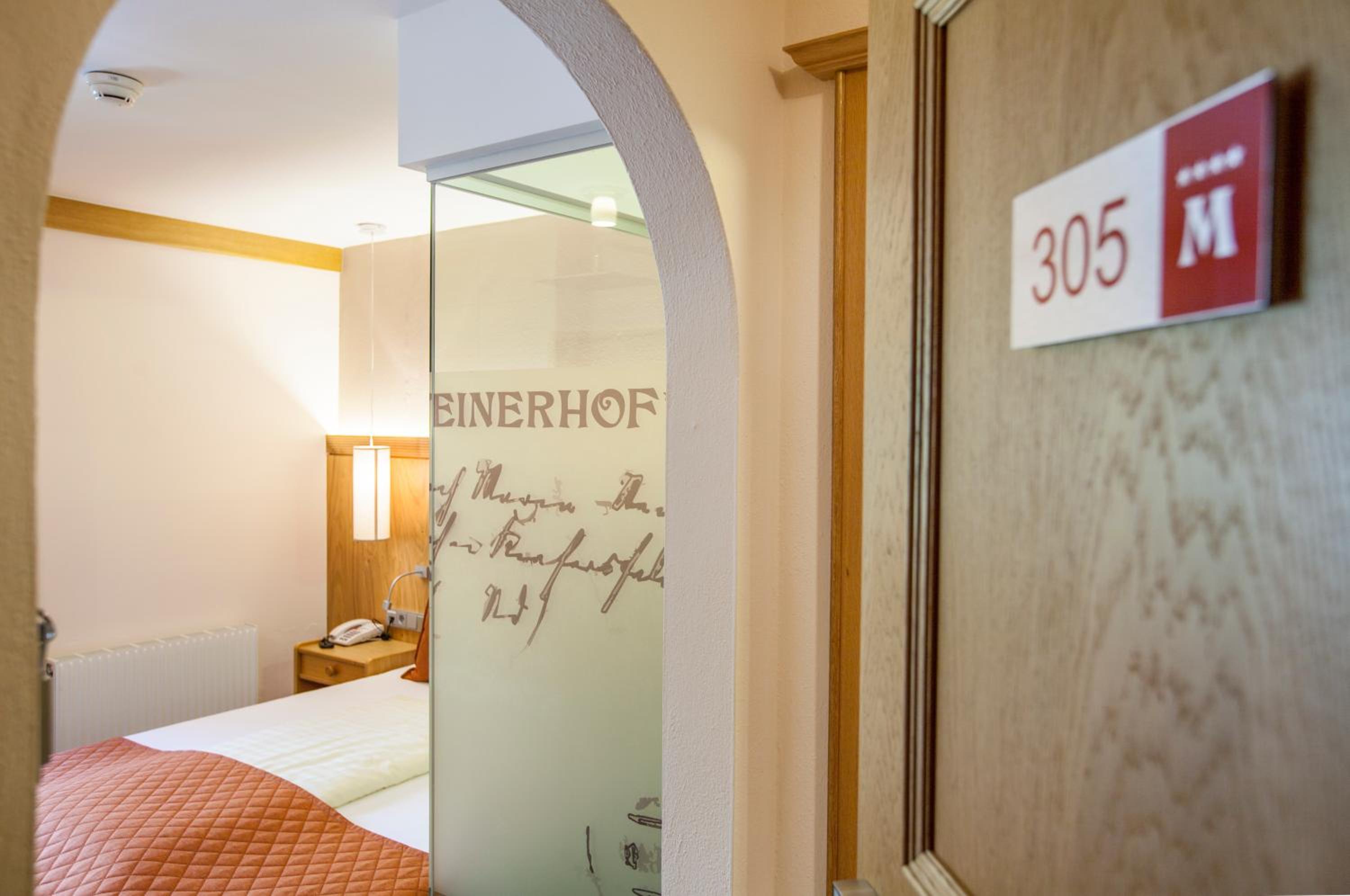 Standard Double Room photo 2