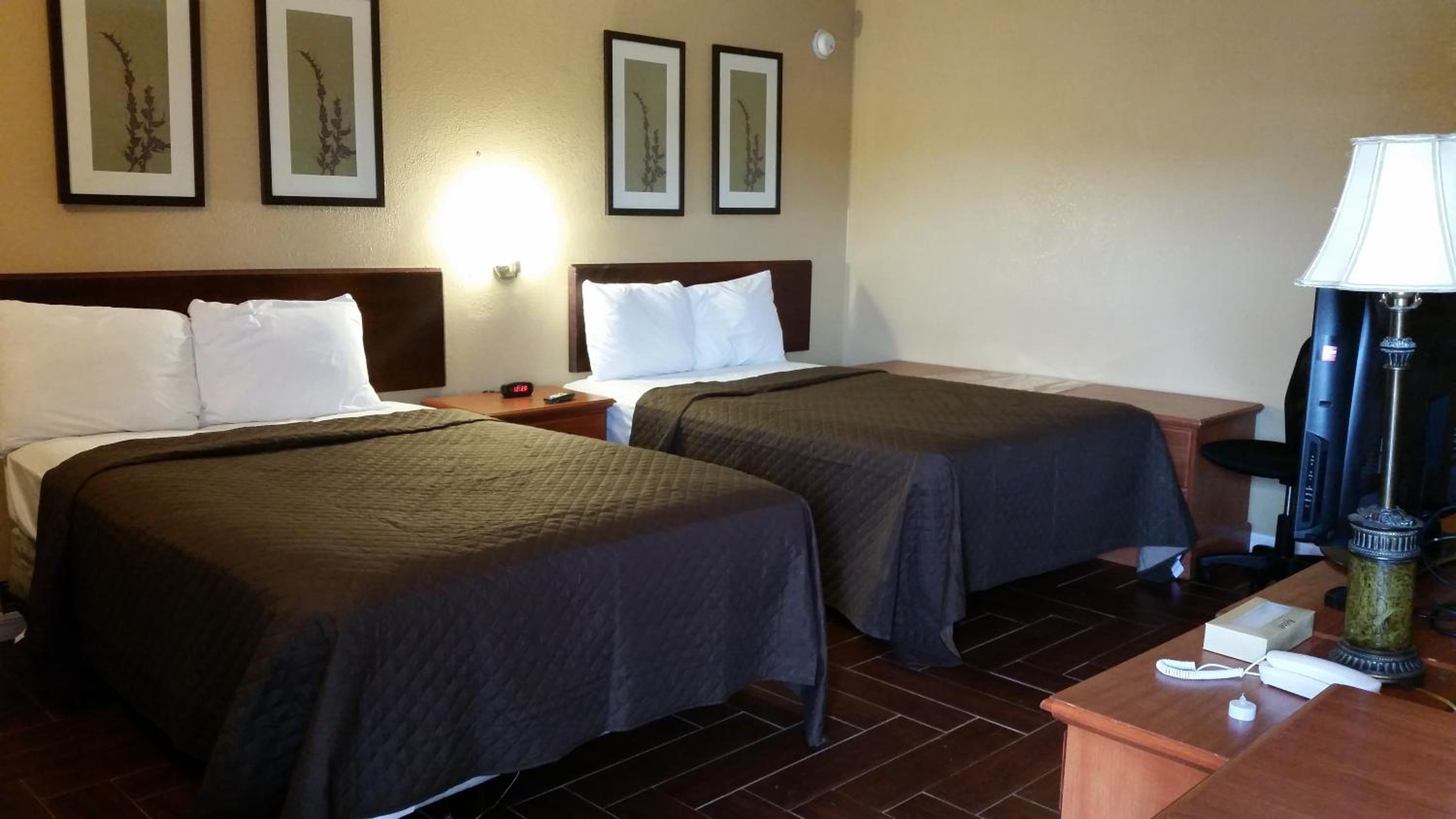 Deluxe Double Room with Two Double Room  - Photo 2