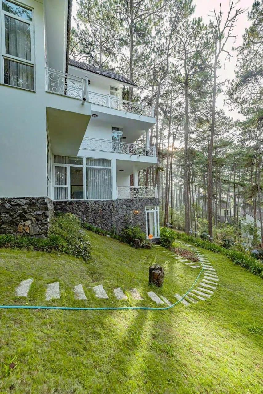 Villa with Garden View photo 2