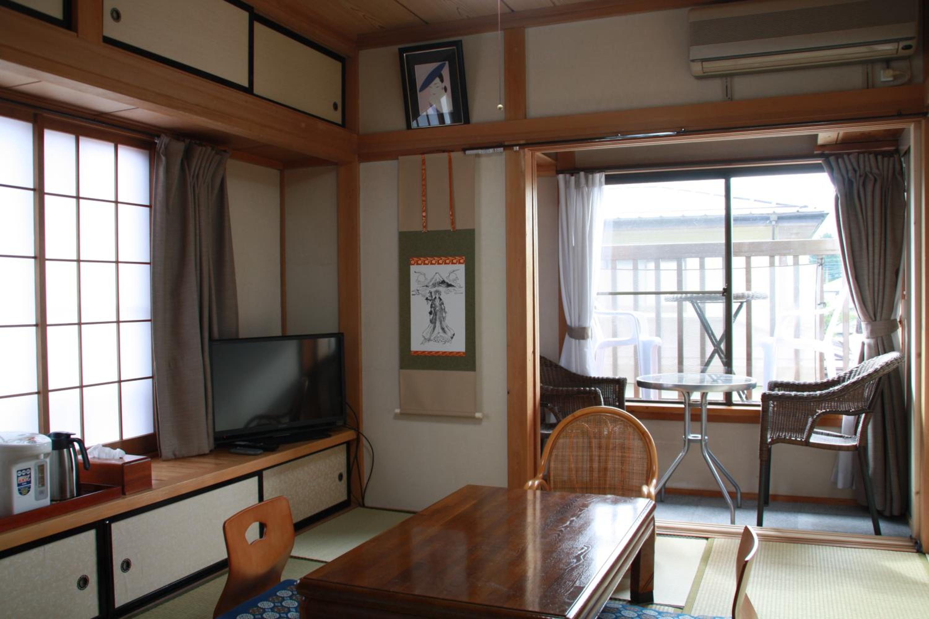Family Room with Private Bathroom - Photo 1