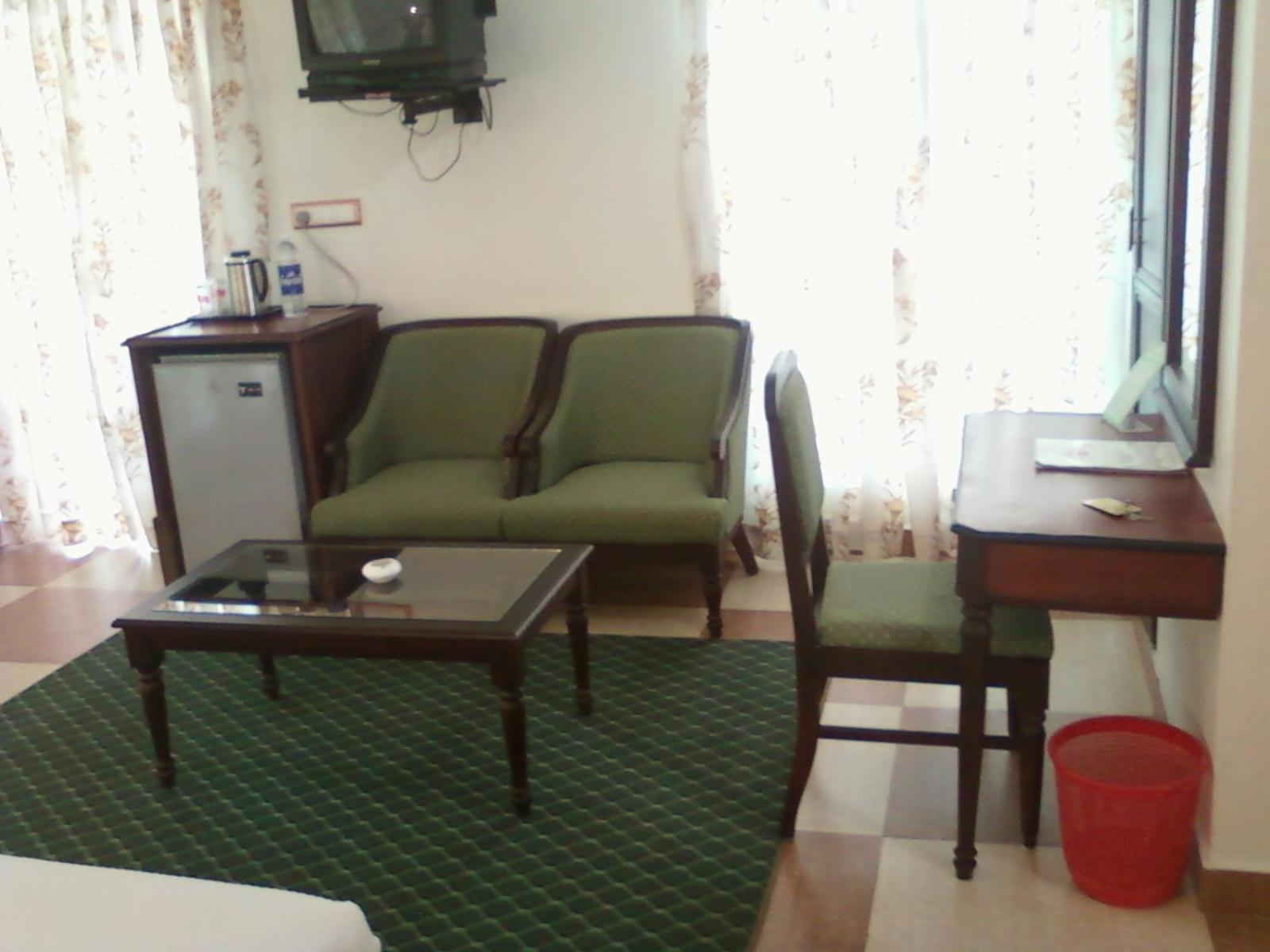 Deluxe Double or Twin Room with Sea View photo 3