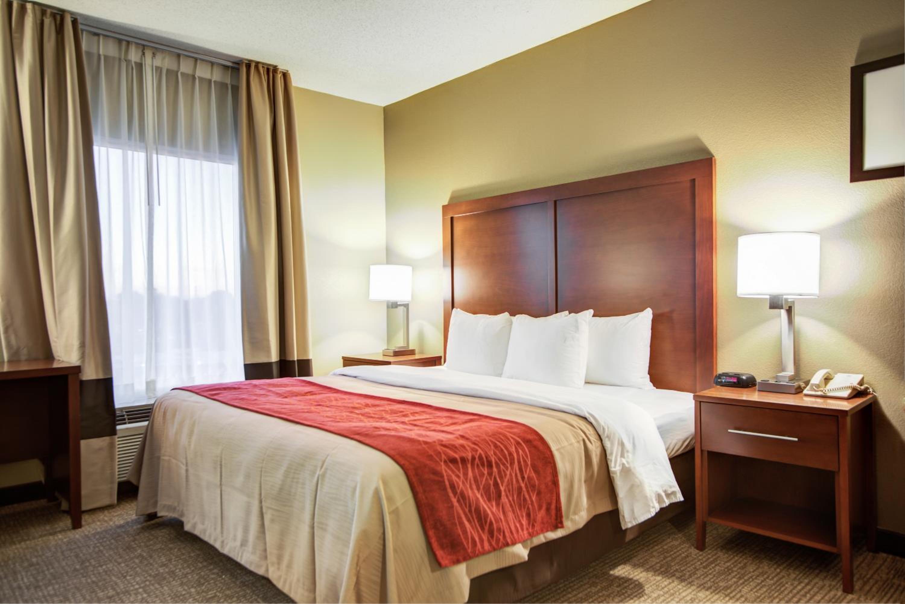 King Room - Disability Access/Non-Smoking - Photo 4