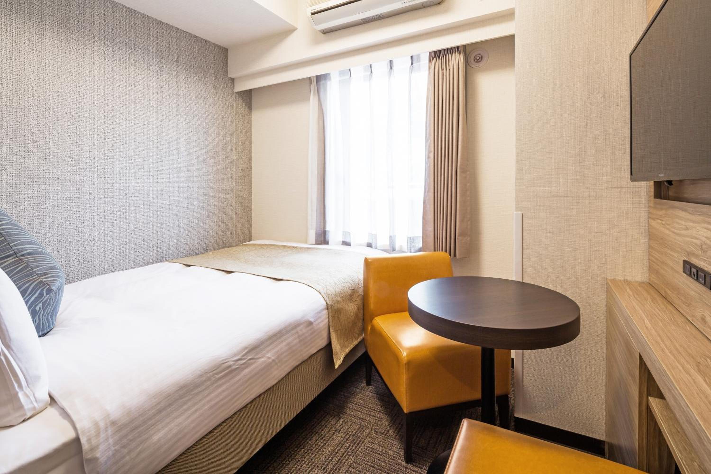 Economy Semi Double Room - Non-Smoking - Long Stay - No Cleaning